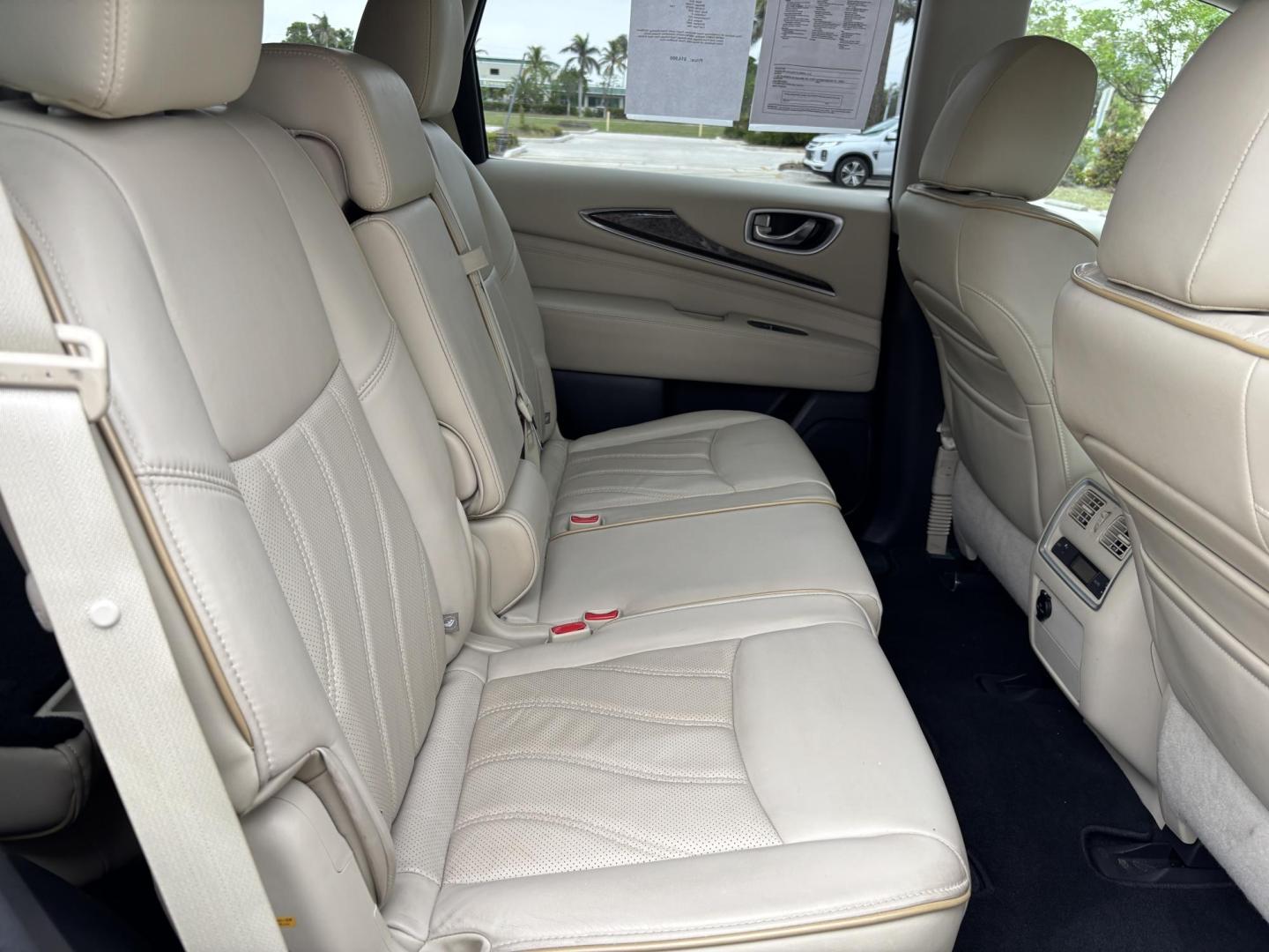 2015 WHITE /Tan Leather INFINITI QX60 SUV (5N1AL0MM7FC) with an 3.5L engine, Continuously Variable transmission, located at 11170 Summerlin Square Dr., Fort Myers Beach, FL, 33931, (239) 999-7777, 26.493546, -81.941628 - Photo#14