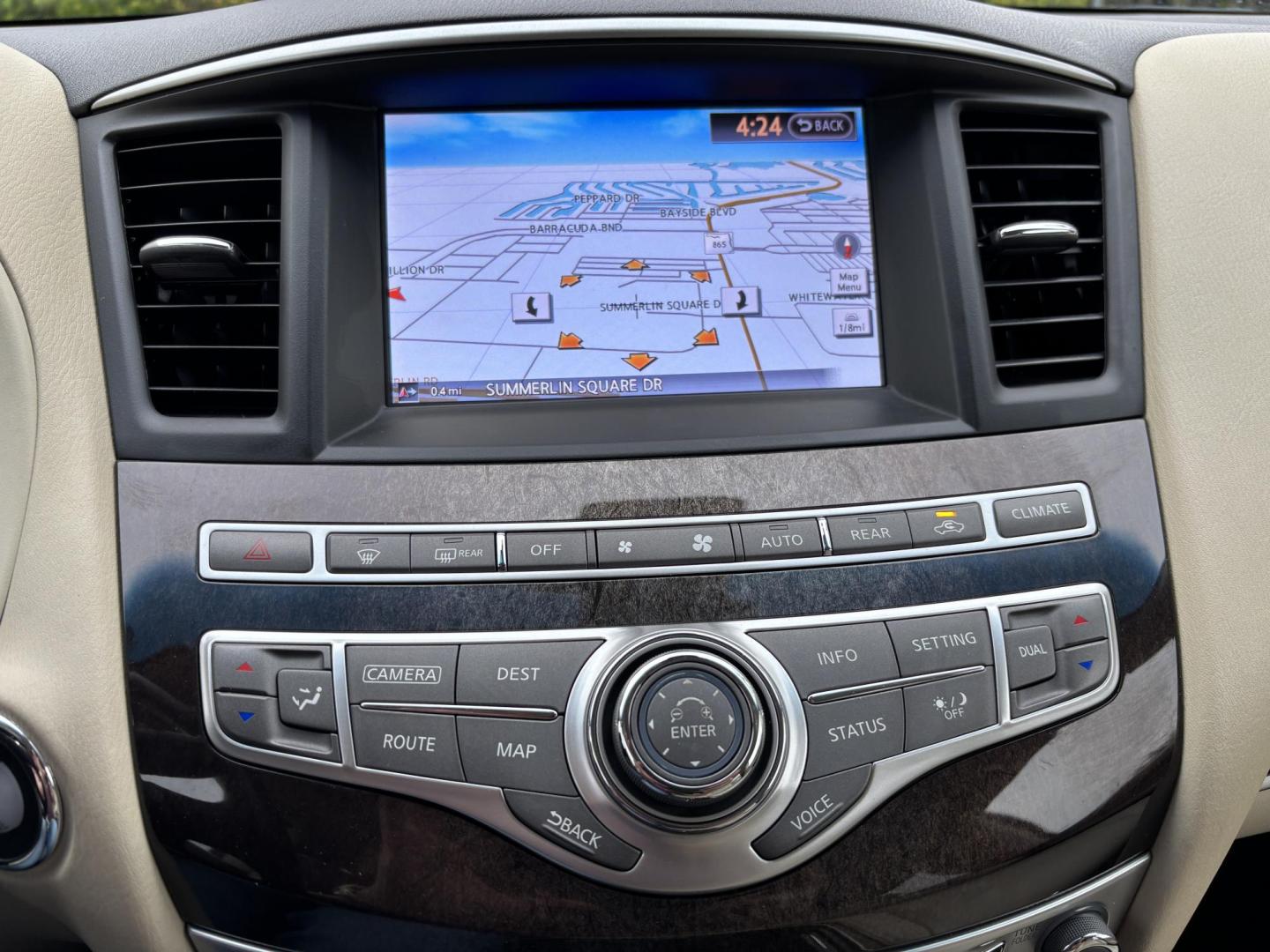 2015 WHITE /Tan Leather INFINITI QX60 SUV (5N1AL0MM7FC) with an 3.5L engine, Continuously Variable transmission, located at 11170 Summerlin Square Dr., Fort Myers Beach, FL, 33931, (239) 999-7777, 26.493546, -81.941628 - Photo#32