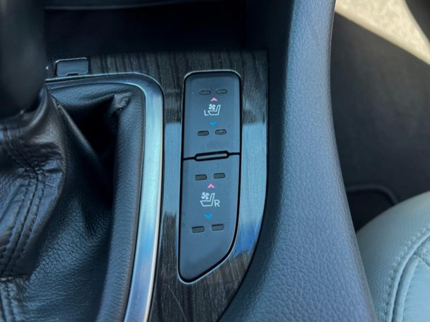 2013 BROWN /Tan Leather Kia Optima EX (5XXGN4A70DG) with an 2.4L L4 DOHC 16V engine, 6-Speed Automatic transmission, located at 11170 Summerlin Square Dr., Fort Myers Beach, FL, 33931, (239) 999-7777, 26.493546, -81.941628 - Photo#6