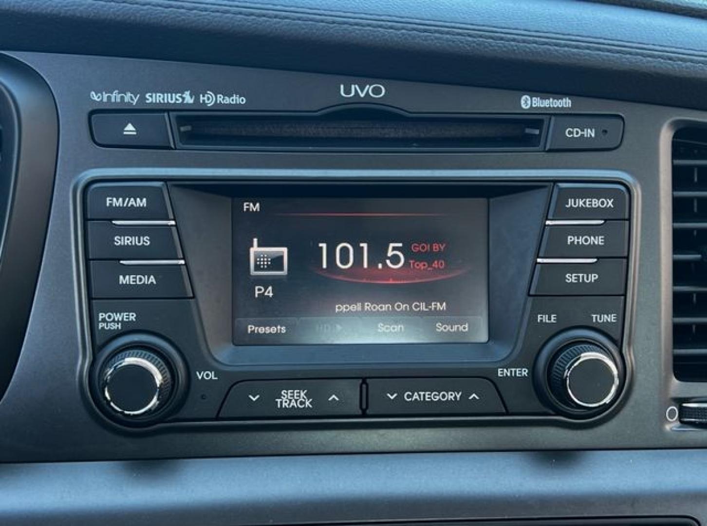 2013 BROWN /Tan Leather Kia Optima EX (5XXGN4A70DG) with an 2.4L L4 DOHC 16V engine, 6-Speed Automatic transmission, located at 11170 Summerlin Square Dr., Fort Myers Beach, FL, 33931, (239) 999-7777, 26.493546, -81.941628 - Photo#7