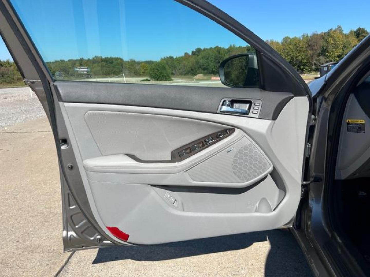 2013 BROWN /Tan Leather Kia Optima EX (5XXGN4A70DG) with an 2.4L L4 DOHC 16V engine, 6-Speed Automatic transmission, located at 11170 Summerlin Square Dr., Fort Myers Beach, FL, 33931, (239) 999-7777, 26.493546, -81.941628 - Photo#19