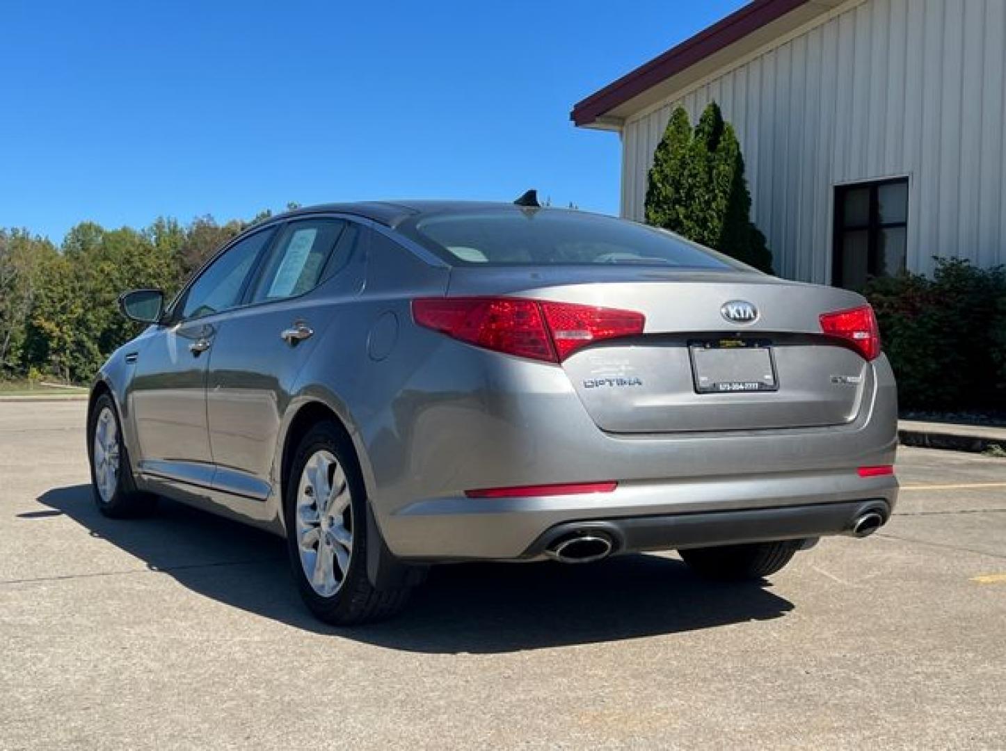 2013 BROWN /Tan Leather Kia Optima EX (5XXGN4A70DG) with an 2.4L L4 DOHC 16V engine, 6-Speed Automatic transmission, located at 11170 Summerlin Square Dr., Fort Myers Beach, FL, 33931, (239) 999-7777, 26.493546, -81.941628 - Photo#36