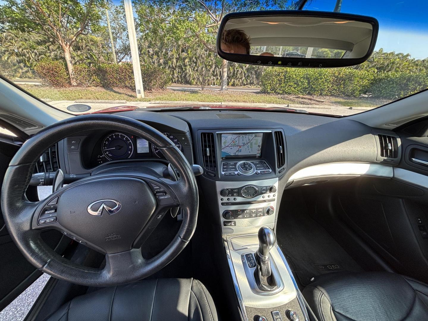 2014 RED INFINITI Q60 BASE (JN1CV6FE8EM) with an 3.7L engine, Automatic transmission, located at 11170 Summerlin Square Dr., Fort Myers Beach, FL, 33931, (239) 999-7777, 26.493546, -81.941628 - Photo#6