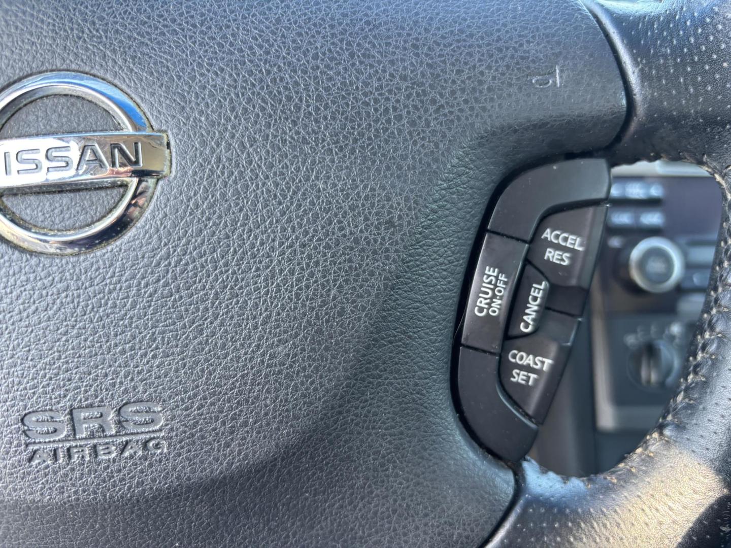 2002 GOLD /GRAY Nissan Maxima GLE (JN1DA31D12T) with an 3.5L V6 DOHC 24V engine, 4-Speed Automatic Overdrive transmission, located at 11170 Summerlin Square Dr., Fort Myers Beach, FL, 33931, (239) 999-7777, 26.493546, -81.941628 - Photo#23