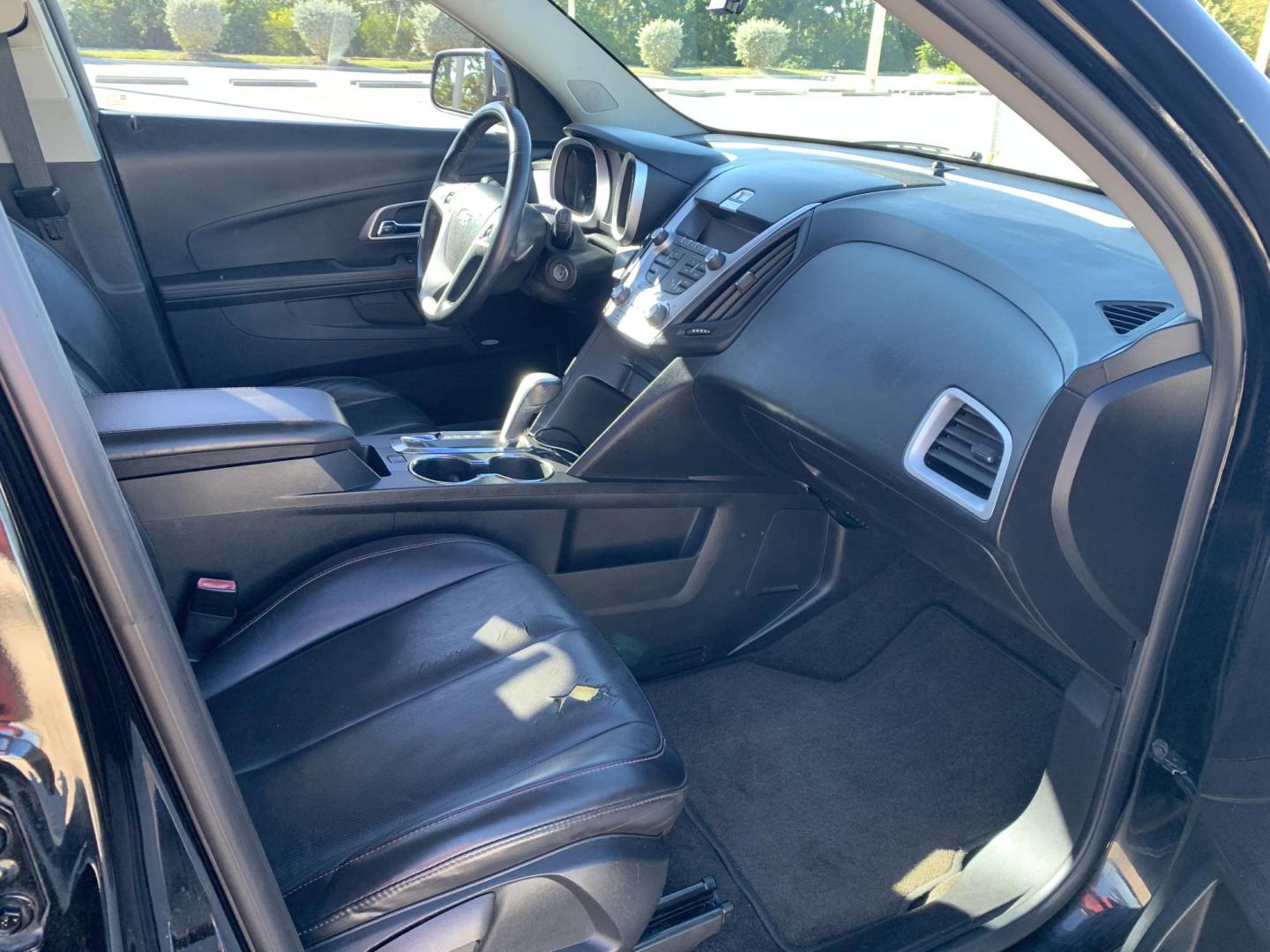 2011 BLACK CHEVROLET EQUINOX LT (2GNALPEC2B1) with an 2.4L engine, Automatic transmission, located at 11170 Summerlin Square Dr., Fort Myers Beach, FL, 33931, (239) 999-7777, 26.493546, -81.941628 - Photo#12