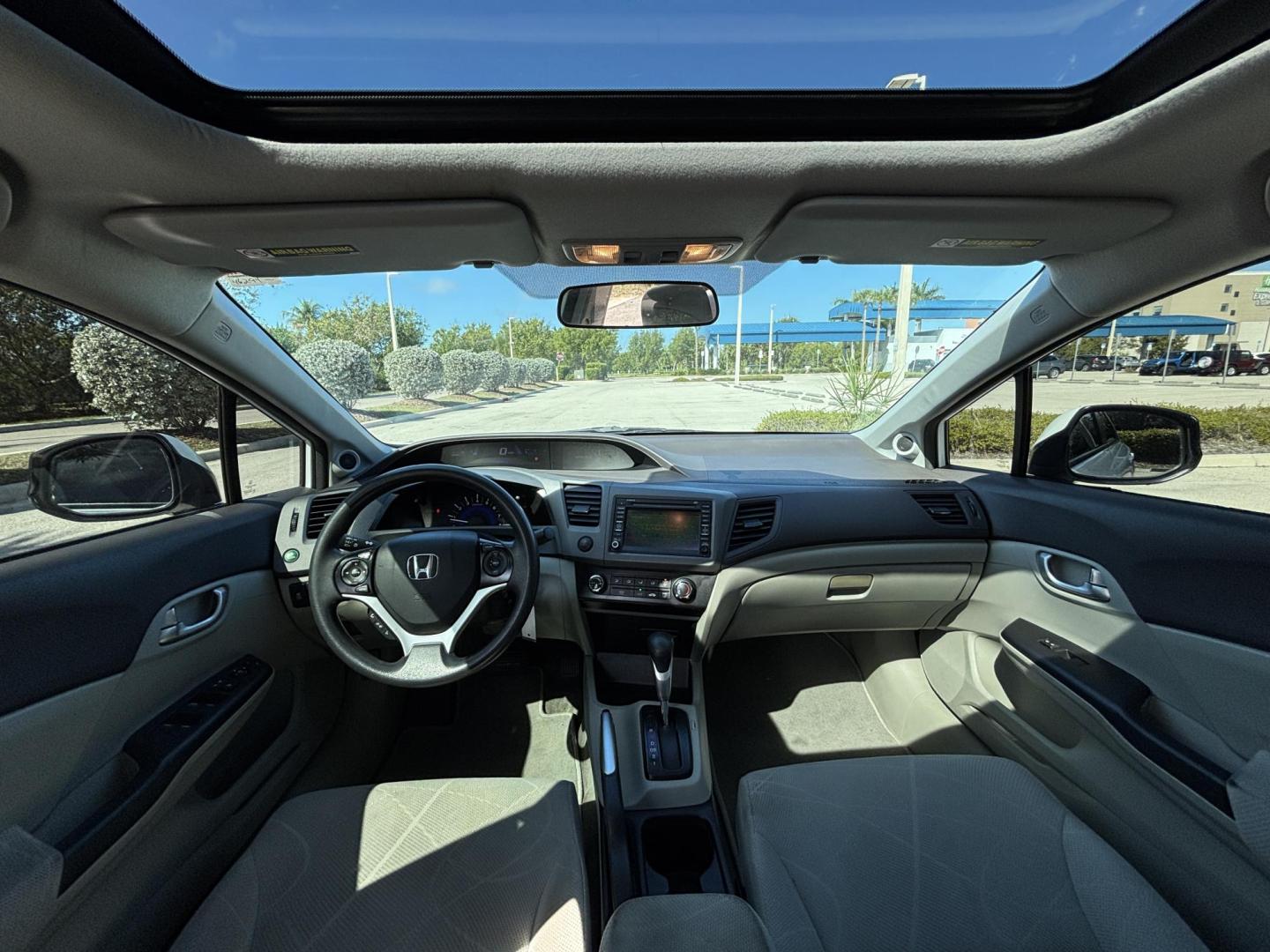 2012 WHITE /Cloth Honda Civic EX Sedan 5-Speed AT (2HGFB2F80CH) with an 1.8L L4 SOHC 16V engine, 5-Speed Automatic transmission, located at 11170 Summerlin Square Dr., Fort Myers Beach, FL, 33931, (239) 999-7777, 26.493546, -81.941628 - Photo#9