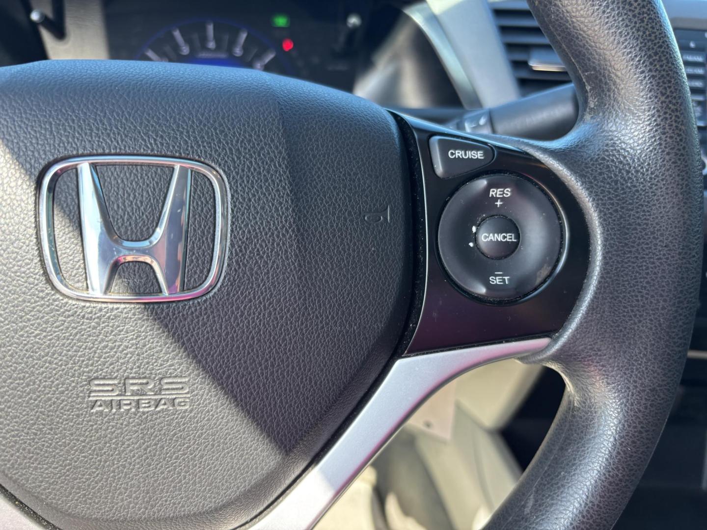 2012 WHITE /Cloth Honda Civic EX Sedan 5-Speed AT (2HGFB2F80CH) with an 1.8L L4 SOHC 16V engine, 5-Speed Automatic transmission, located at 11170 Summerlin Square Dr., Fort Myers Beach, FL, 33931, (239) 999-7777, 26.493546, -81.941628 - Photo#22