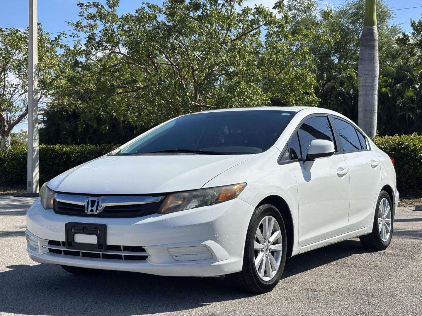 2012 WHITE /Cloth Honda Civic EX Sedan 5-Speed AT (2HGFB2F80CH) with an 1.8L L4 SOHC 16V engine, 5-Speed Automatic transmission, located at 11170 Summerlin Square Dr., Fort Myers Beach, FL, 33931, (239) 999-7777, 26.493546, -81.941628 - Photo#1