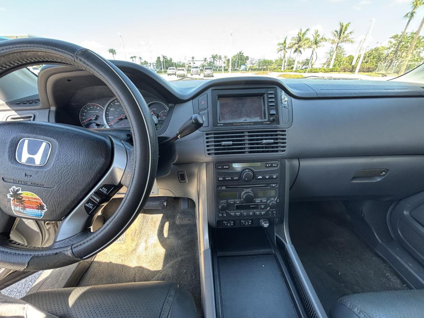 2004 SILVER /BLACK HONDA PILOT EXL (2HKYF18754H) with an 3.5L engine, Automatic transmission, located at 11170 Summerlin Square Dr., Fort Myers Beach, FL, 33931, (239) 999-7777, 26.493546, -81.941628 - Photo#10
