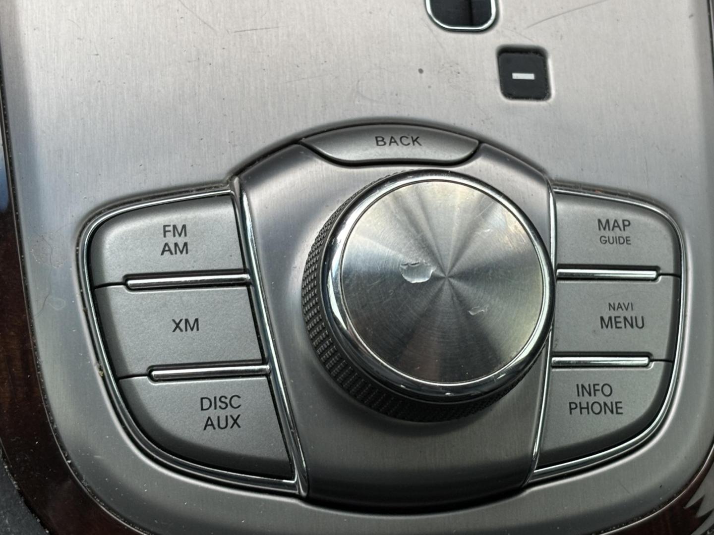 2009 SILVER /BLACK HYUNDAI GENESIS 4.6L (KMHGC46F89U) with an 4.6L engine, Automatic transmission, located at 11170 Summerlin Square Dr., Fort Myers Beach, FL, 33931, (239) 999-7777, 26.493546, -81.941628 - Photo#13