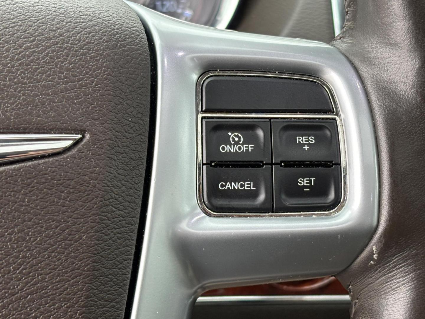 2013 GOLD /Beige Chrysler Town & Country Limited (2C4RC1GG6DR) with an 3.6L V6 DOHC 24V engine, 6-Speed Automatic transmission, located at 11170 Summerlin Square Dr., Fort Myers Beach, FL, 33931, (239) 999-7777, 26.493546, -81.941628 - 3rd Row Sunroof Heated Seats Stow and Go Seats - Photo#24