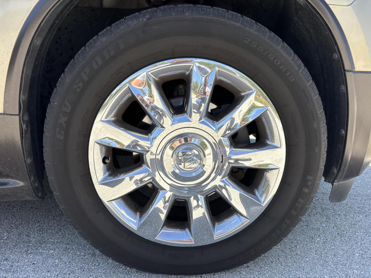 2011 GOLD /BEIGE Buick Enclave CXL-1 FWD (5GAKRBED0BJ) with an 3.6L V6 DOHC 24V engine, 6-Speed Automatic Overdrive transmission, located at 11170 Summerlin Square Dr., Fort Myers Beach, FL, 33931, (239) 999-7777, 26.493546, -81.941628 - 3rd Row - Photo#34