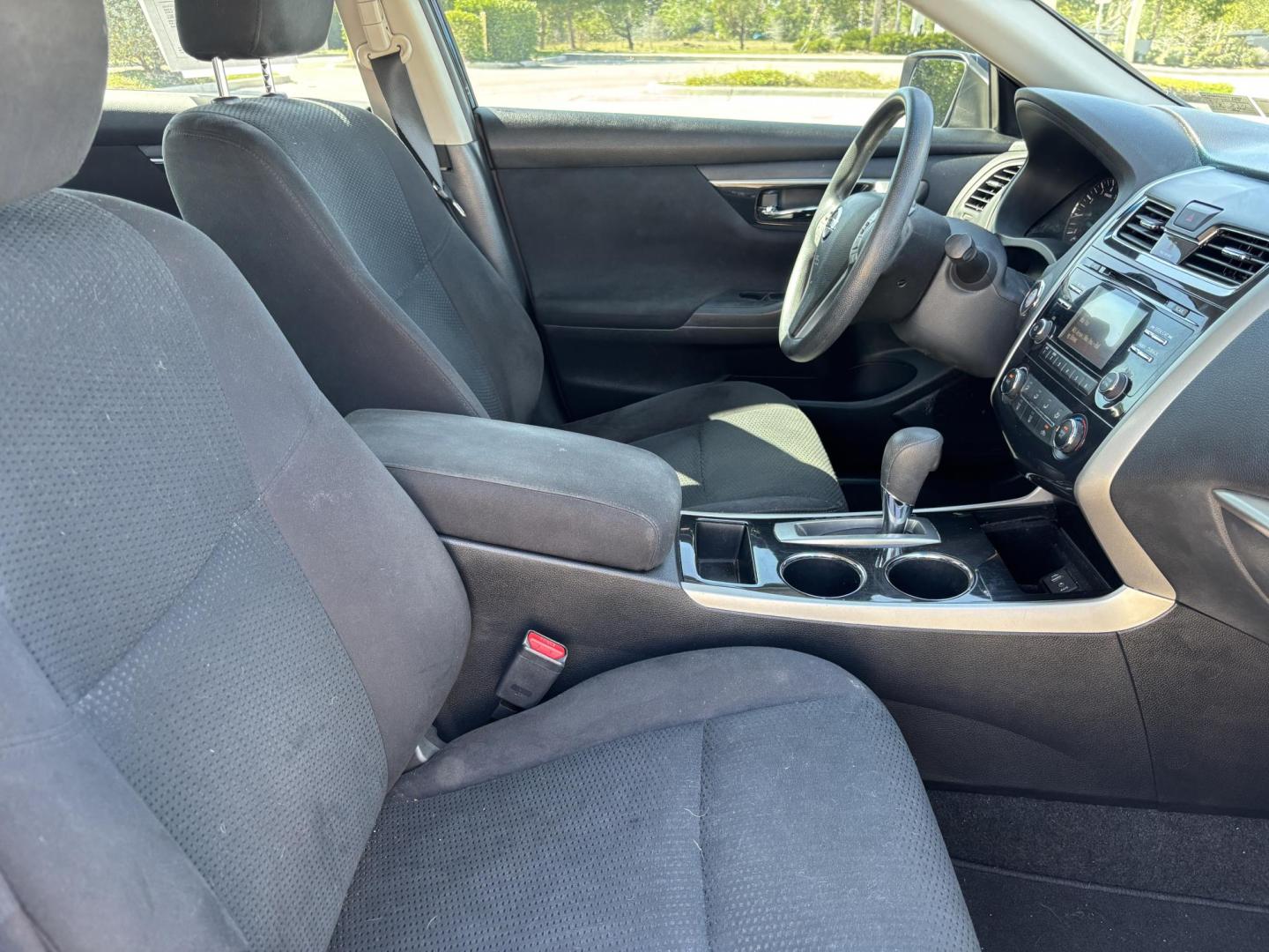 2014 BLACK /Black Nissan Altima 2.5 SL (1N4AL3AP4EC) with an 2.5L L4 DOHC 16V engine, Continuously Variable Transmission transmission, located at 11170 Summerlin Square Dr., Fort Myers Beach, FL, 33931, (239) 999-7777, 26.493546, -81.941628 - Photo#10