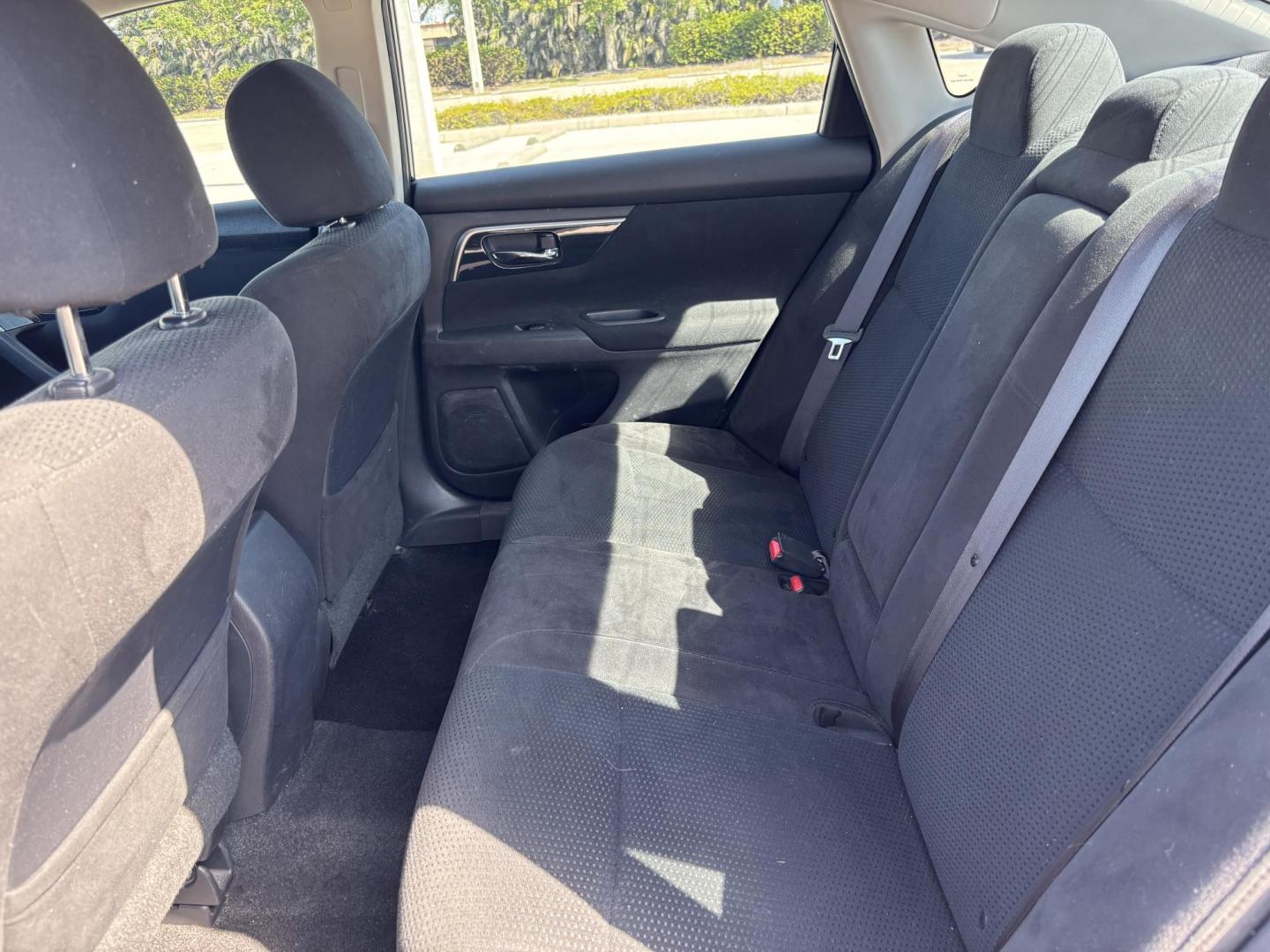 2014 BLACK /Black Nissan Altima 2.5 SL (1N4AL3AP4EC) with an 2.5L L4 DOHC 16V engine, Continuously Variable Transmission transmission, located at 11170 Summerlin Square Dr., Fort Myers Beach, FL, 33931, (239) 999-7777, 26.493546, -81.941628 - Photo#11