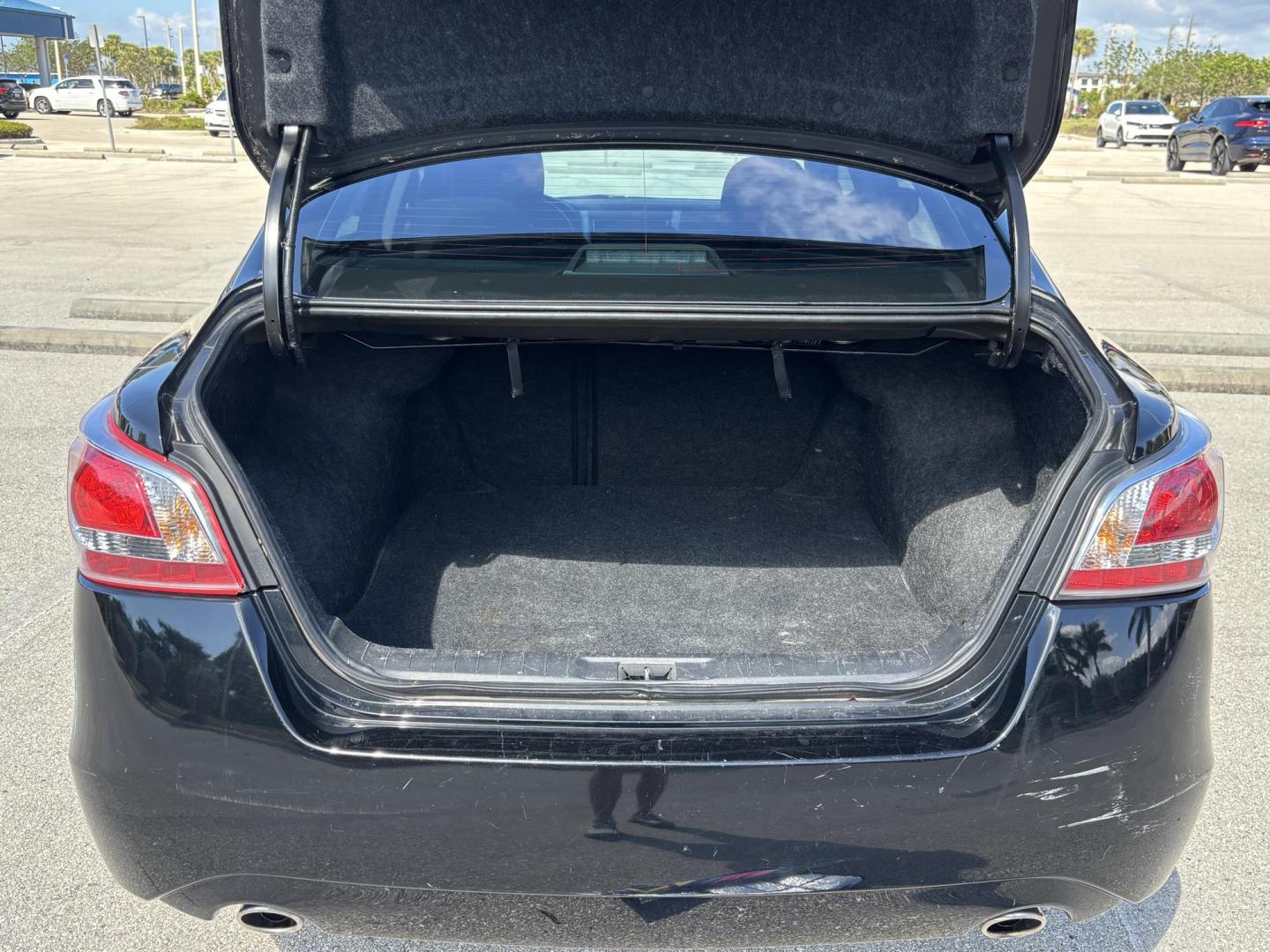 2014 BLACK /Black Nissan Altima 2.5 SL (1N4AL3AP4EC) with an 2.5L L4 DOHC 16V engine, Continuously Variable Transmission transmission, located at 11170 Summerlin Square Dr., Fort Myers Beach, FL, 33931, (239) 999-7777, 26.493546, -81.941628 - Photo#23