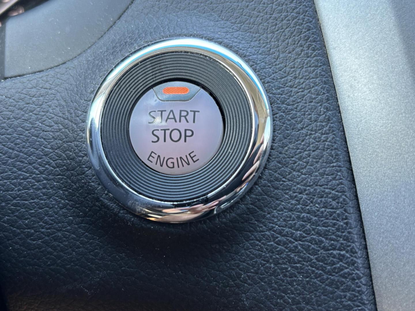 2014 BLACK /Black Nissan Altima 2.5 SL (1N4AL3AP4EC) with an 2.5L L4 DOHC 16V engine, Continuously Variable Transmission transmission, located at 11170 Summerlin Square Dr., Fort Myers Beach, FL, 33931, (239) 999-7777, 26.493546, -81.941628 - Photo#17