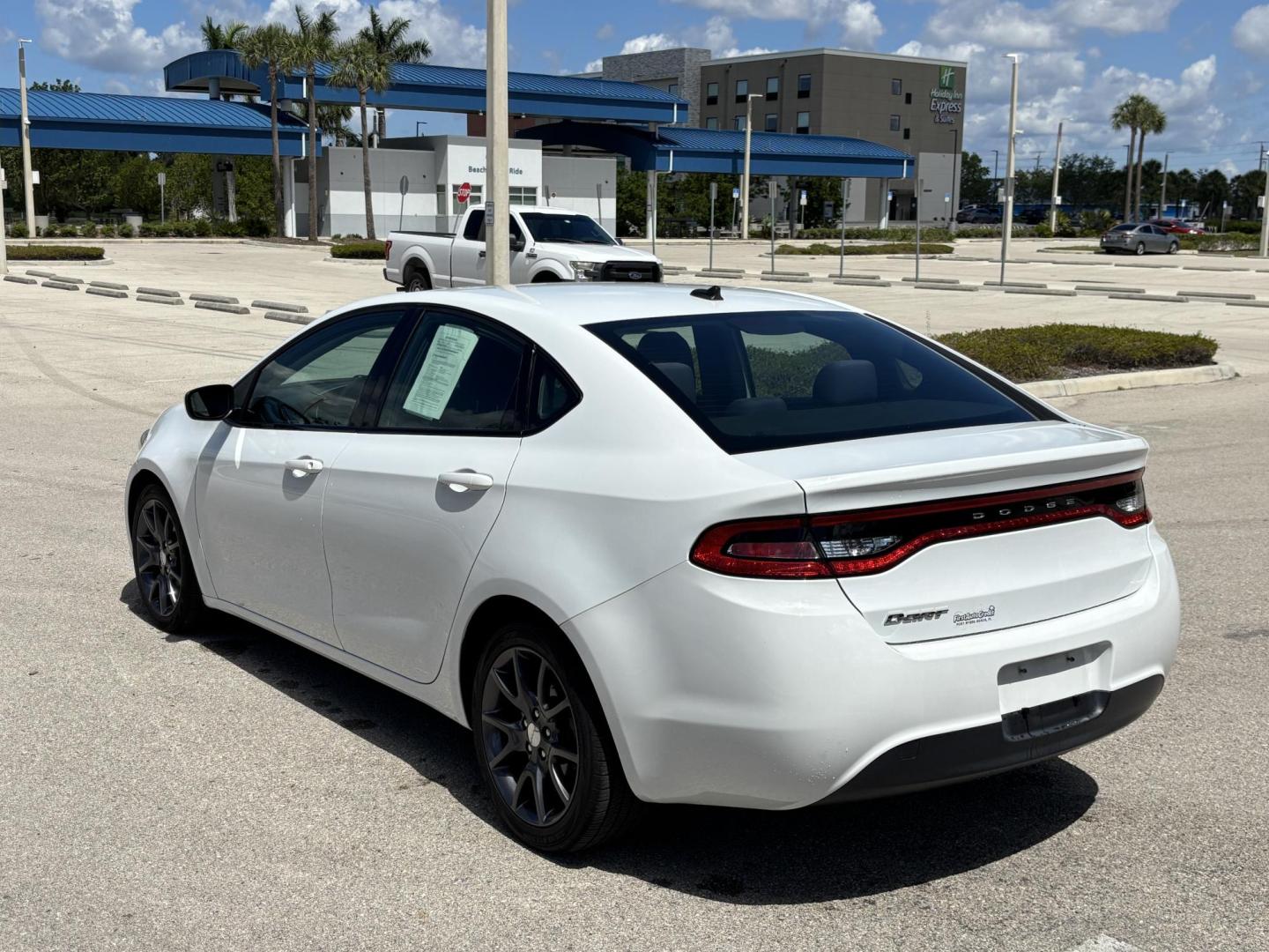 2016 WHITE /BLACK Dodge Dart SE (1C3CDFAAXGD) with an 2.0L L4 DOHC 16V TURBO engine, located at 11170 Summerlin Square Dr., Fort Myers Beach, FL, 33931, (239) 999-7777, 26.493546, -81.941628 - We have financing available and we accept trades! Fill out a credit application on our website or come by today! If you have any questions, give us a call at (239) 999 - 7777 or visit our website at firstautocredit.com. 11170 Summerlin Square Dr, Fort Myers Beach, FL 33931 1 Owner No Damag - Photo#4