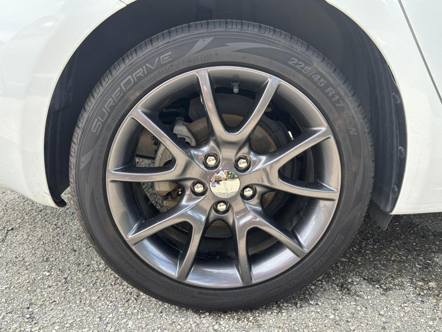 2016 WHITE /BLACK Dodge Dart SE (1C3CDFAAXGD) with an 2.0L L4 DOHC 16V TURBO engine, located at 11170 Summerlin Square Dr., Fort Myers Beach, FL, 33931, (239) 999-7777, 26.493546, -81.941628 - We have financing available and we accept trades! Fill out a credit application on our website or come by today! If you have any questions, give us a call at (239) 999 - 7777 or visit our website at firstautocredit.com. 11170 Summerlin Square Dr, Fort Myers Beach, FL 33931 1 Owner No Damag - Photo#25