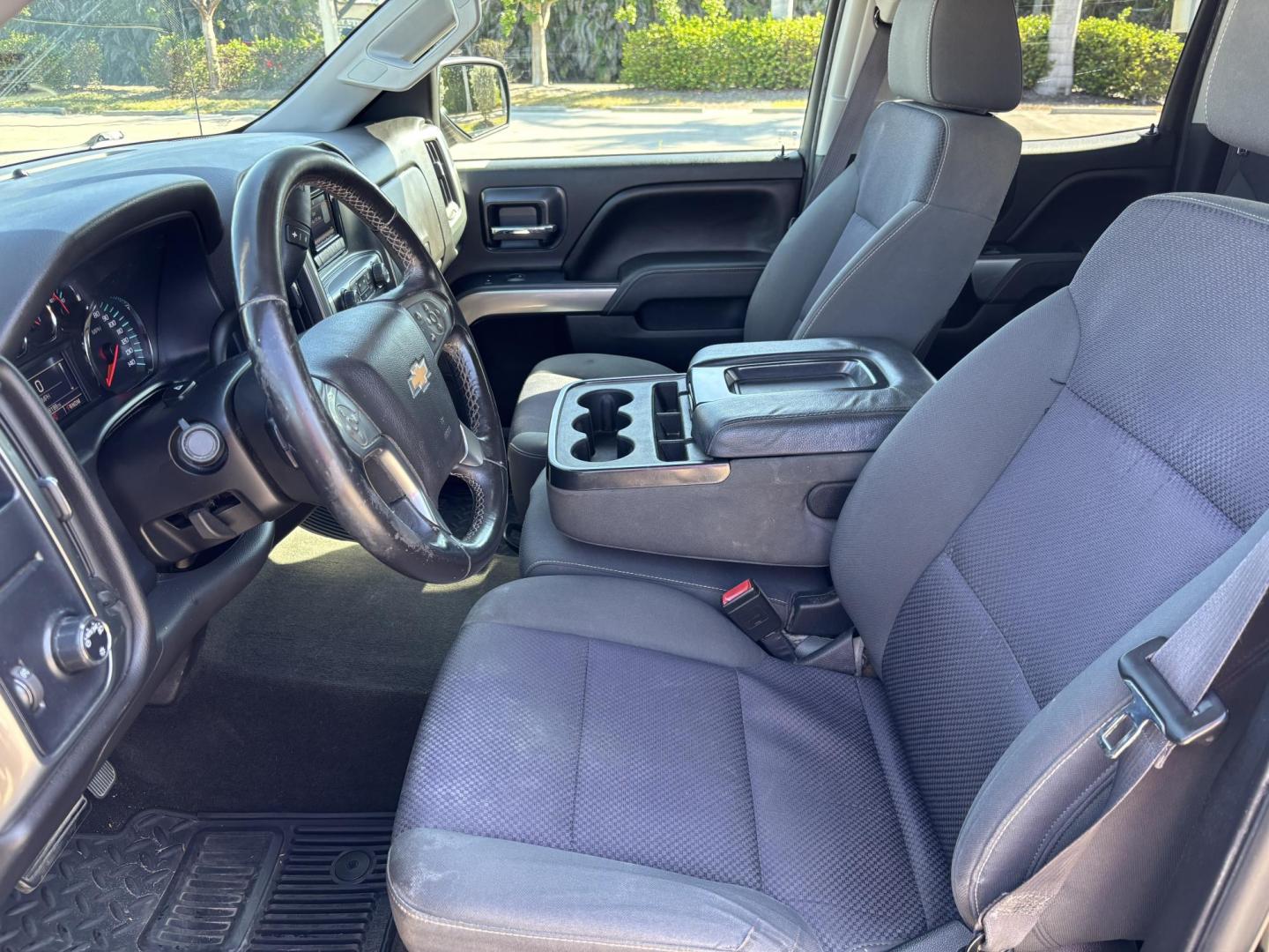 2015 BLACK Chevrolet Silverado 1500 LT Double Cab 2WD (1GCRCRECXFZ) with an 5.3L V8 OHV 16V engine, 6-Speed Automatic transmission, located at 11170 Summerlin Square Dr., Fort Myers Beach, FL, 33931, (239) 999-7777, 26.493546, -81.941628 - 2 Owner 28 Service History Records on Carfax - Photo#9