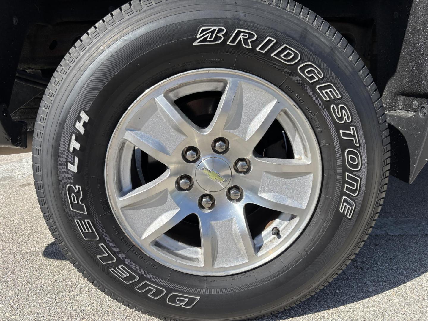 2015 BLACK Chevrolet Silverado 1500 LT Double Cab 2WD (1GCRCRECXFZ) with an 5.3L V8 OHV 16V engine, 6-Speed Automatic transmission, located at 11170 Summerlin Square Dr., Fort Myers Beach, FL, 33931, (239) 999-7777, 26.493546, -81.941628 - 2 Owner 28 Service History Records on Carfax - Photo#36