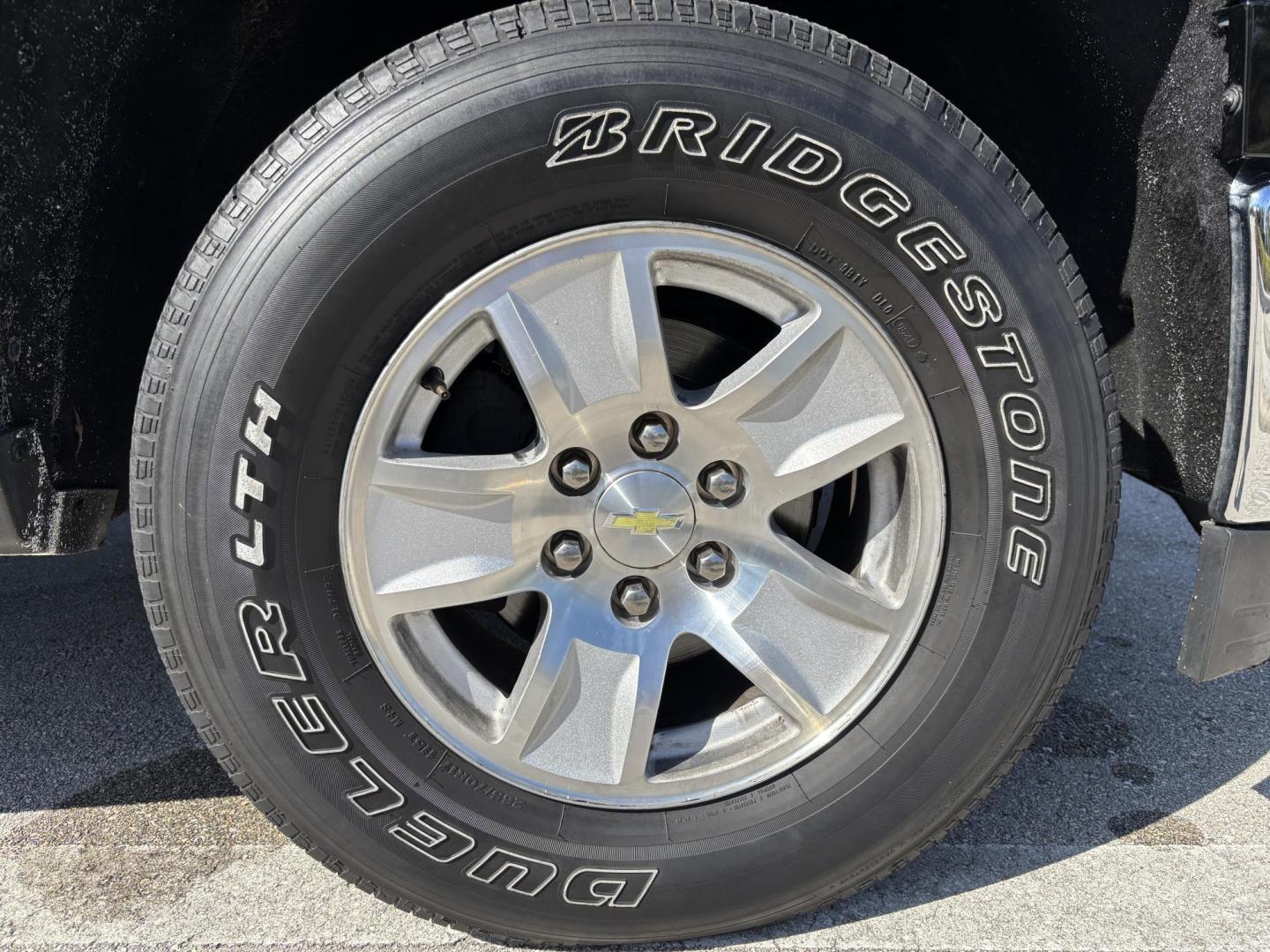 2015 BLACK Chevrolet Silverado 1500 LT Double Cab 2WD (1GCRCRECXFZ) with an 5.3L V8 OHV 16V engine, 6-Speed Automatic transmission, located at 11170 Summerlin Square Dr., Fort Myers Beach, FL, 33931, (239) 999-7777, 26.493546, -81.941628 - 2 Owner 28 Service History Records on Carfax - Photo#37