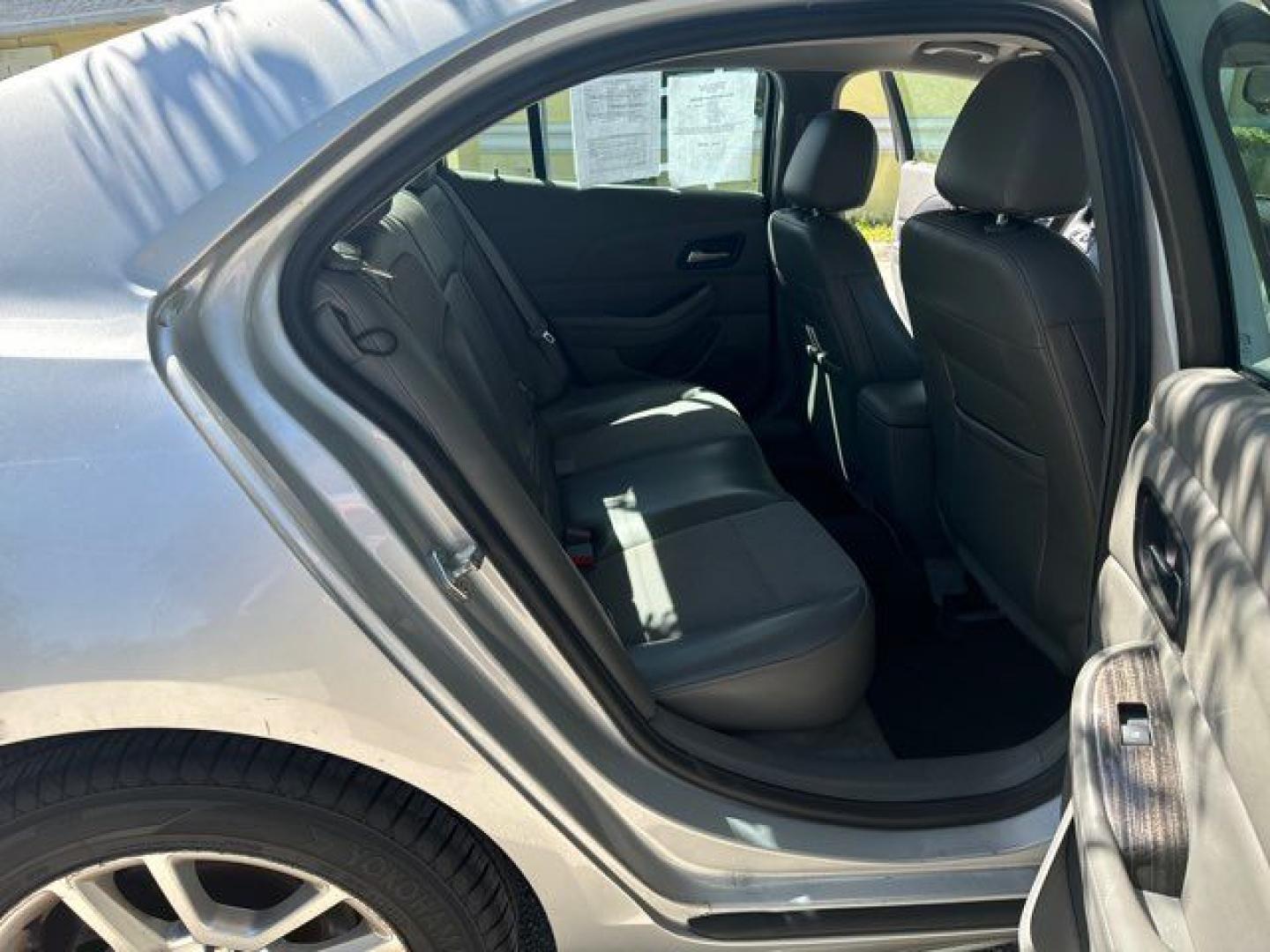 2014 SILVER /Cocoa/Light Neutral CHEVROLET MALIBU 1LT (1G11C5SL2EF) with an 2.5L engine, Automatic transmission, located at 11170 Summerlin Square Dr., Fort Myers Beach, FL, 33931, (239) 999-7777, 26.493546, -81.941628 - Photo#22