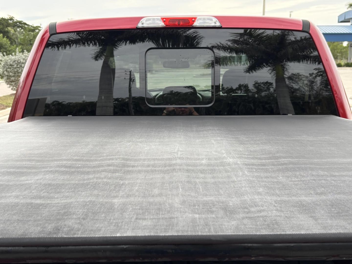 2015 RED /BLACK FORD F150 SUPERCREW (1FTEW1EG5FF) with an 3.5L engine, Automatic transmission, located at 11170 Summerlin Square Dr., Fort Myers Beach, FL, 33931, (239) 999-7777, 26.493546, -81.941628 - We have financing available and we accept trades! Fill out a credit application on our website or come by today! If you have any questions, give us a call at (239) 999 - 7777 or visit our website at firstautocredit.com. 11170 Summerlin Square Dr, Fort Myers Beach, FL 33931 4x4 Tow Package - Photo#10