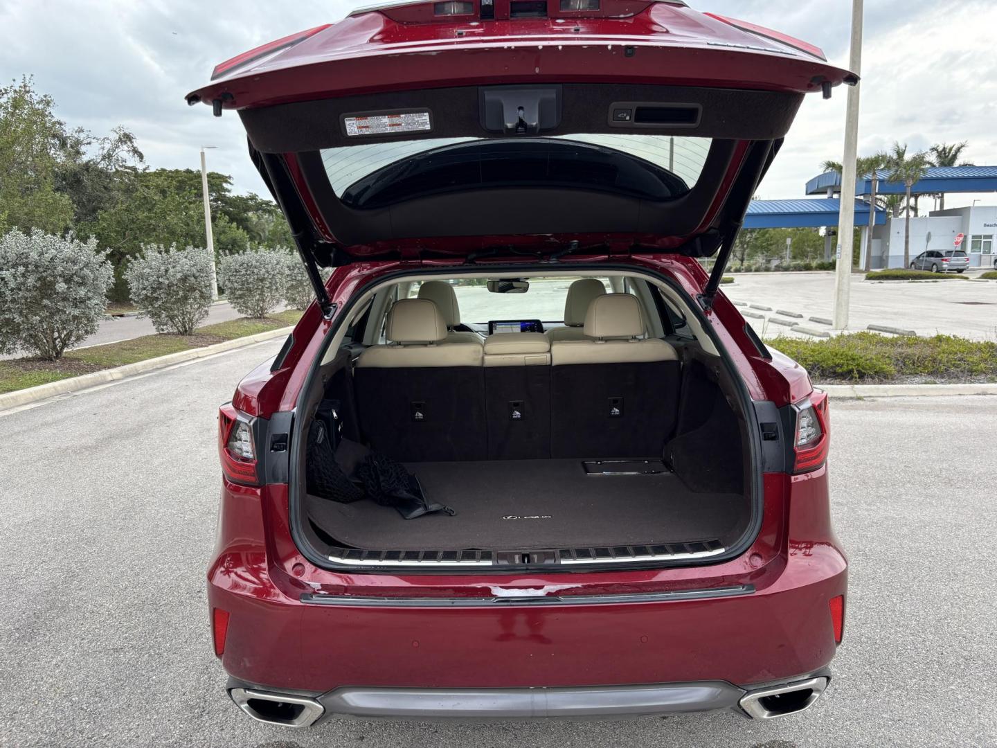 2016 RED /TAN LEXUS RX 350 (2T2ZZMCA4GC) with an 3.5L engine, Automatic transmission, located at 11170 Summerlin Square Dr., Fort Myers Beach, FL, 33931, (239) 999-7777, 26.493546, -81.941628 - 2 Owner No Damage, No Accident Carfax Florida Owned Clean Title - Photo#18