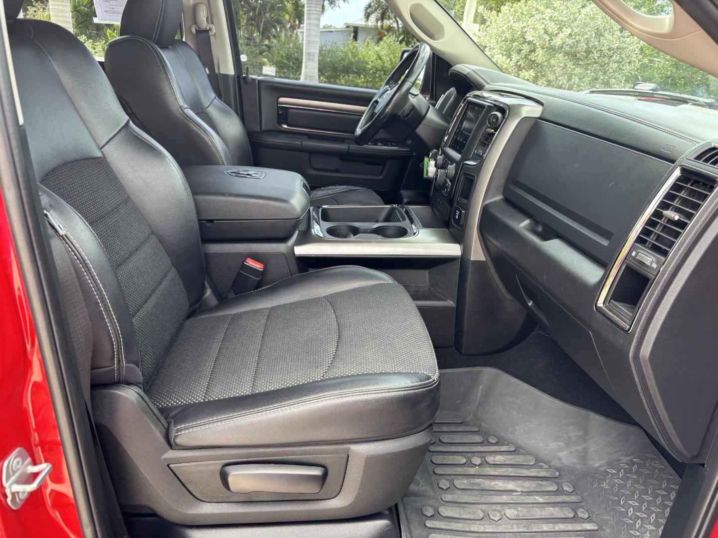 2018 RED /BLACK RAM 1500 SPORT (1C6RR7MT6JS) with an 5.7L engine, Automatic transmission, located at 11170 Summerlin Square Dr., Fort Myers Beach, FL, 33931, (239) 999-7777, 26.493546, -81.941628 - We have financing available and we accept trades! Fill out a credit application on our website or come by today! If you have any questions, give us a call at (239) 999 - 7777 or visit our website at firstautocredit.com. 11170 Summerlin Square Dr, Fort Myers Beach, FL 33931 Carfax 1 Owner N - Photo#13