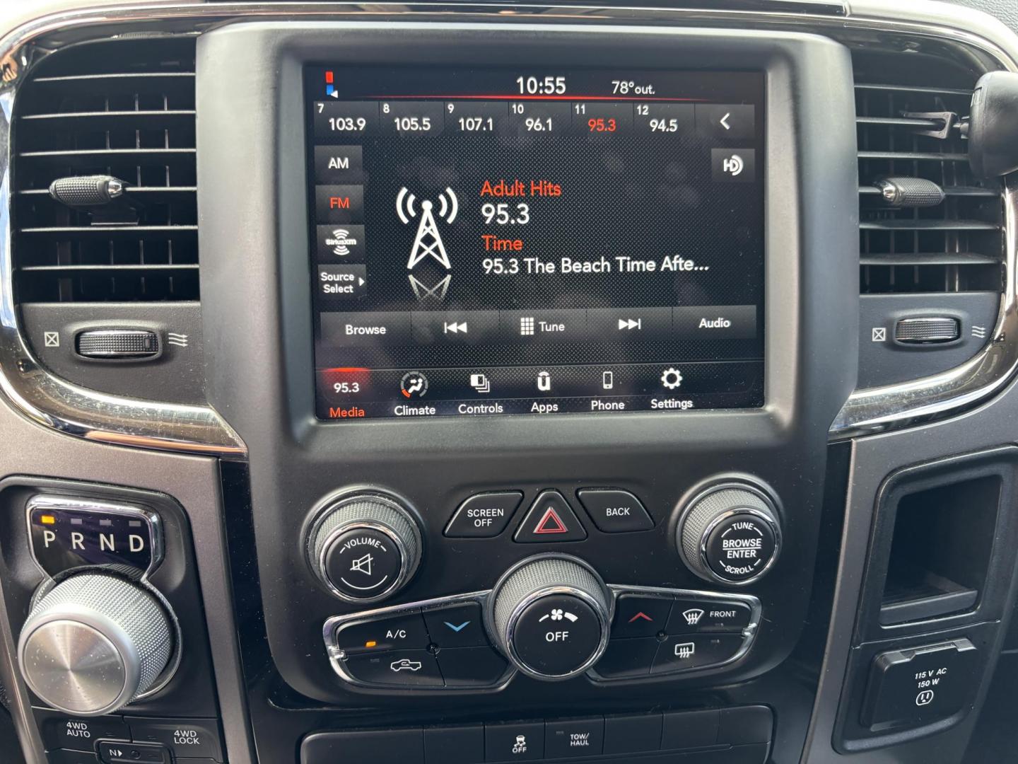 2018 RED /BLACK RAM 1500 SPORT (1C6RR7MT6JS) with an 5.7L engine, Automatic transmission, located at 11170 Summerlin Square Dr., Fort Myers Beach, FL, 33931, (239) 999-7777, 26.493546, -81.941628 - We have financing available and we accept trades! Fill out a credit application on our website or come by today! If you have any questions, give us a call at (239) 999 - 7777 or visit our website at firstautocredit.com. 11170 Summerlin Square Dr, Fort Myers Beach, FL 33931 Carfax 1 Owner N - Photo#25
