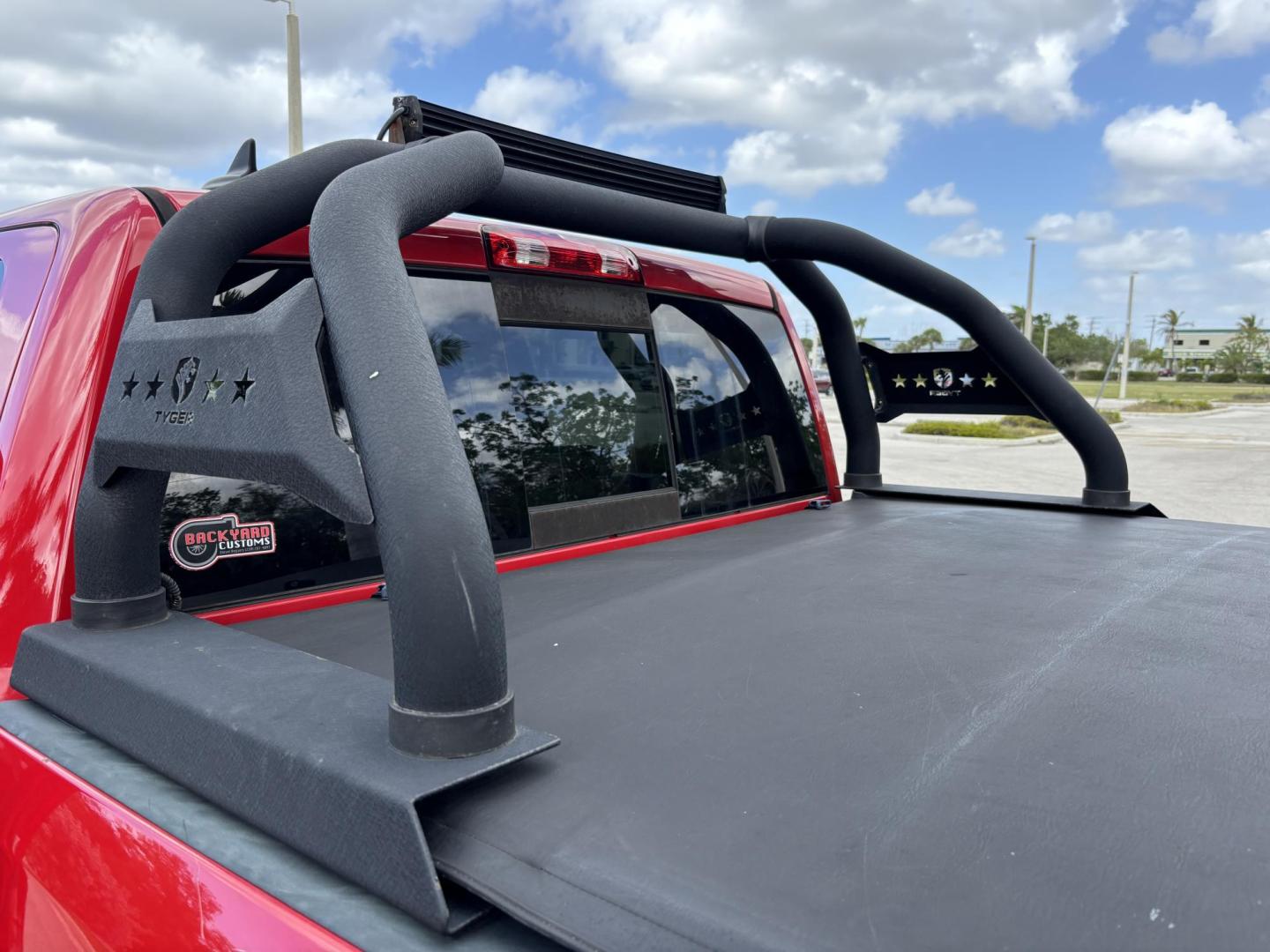 2018 RED /BLACK RAM 1500 SPORT (1C6RR7MT6JS) with an 5.7L engine, Automatic transmission, located at 11170 Summerlin Square Dr., Fort Myers Beach, FL, 33931, (239) 999-7777, 26.493546, -81.941628 - We have financing available and we accept trades! Fill out a credit application on our website or come by today! If you have any questions, give us a call at (239) 999 - 7777 or visit our website at firstautocredit.com. 11170 Summerlin Square Dr, Fort Myers Beach, FL 33931 Carfax 1 Owner N - Photo#38