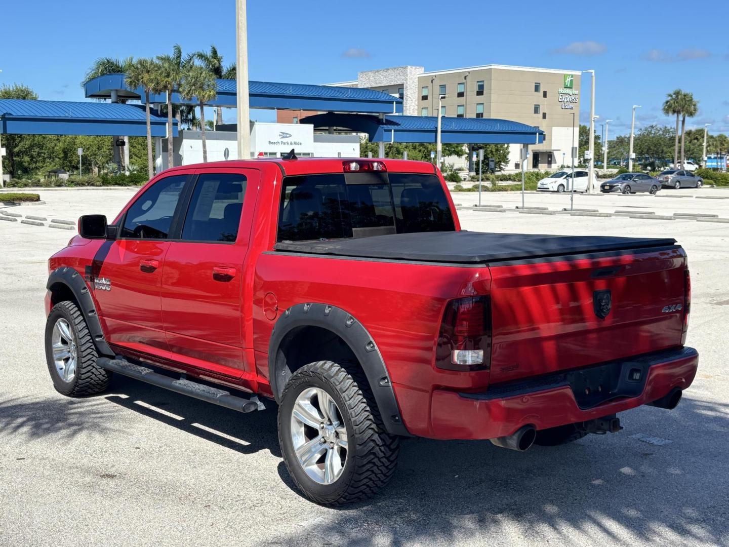 2018 RED /BLACK RAM 1500 SPORT (1C6RR7MT6JS) with an 5.7L engine, Automatic transmission, located at 11170 Summerlin Square Dr., Fort Myers Beach, FL, 33931, (239) 999-7777, 26.493546, -81.941628 - We have financing available and we accept trades! Fill out a credit application on our website or come by today! If you have any questions, give us a call at (239) 999 - 7777 or visit our website at firstautocredit.com. 11170 Summerlin Square Dr, Fort Myers Beach, FL 33931 Carfax 1 Owner N - Photo#11