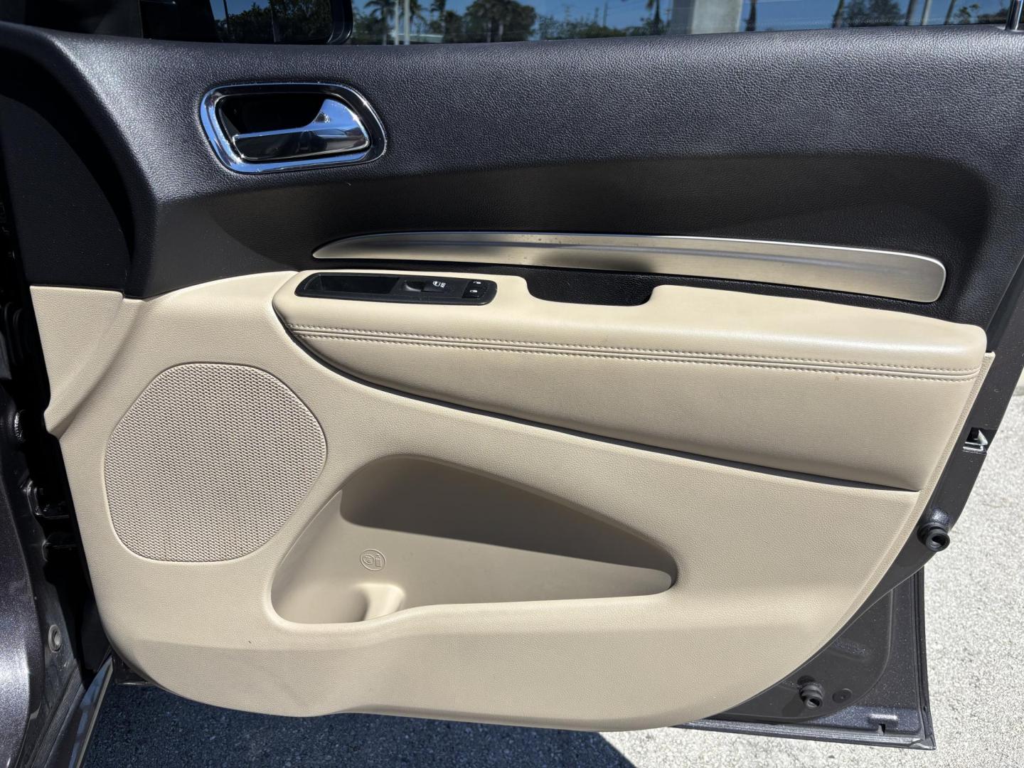 2017 GRAY /Tan Leather DODGE DURANGO GT (1C4RDHDG9HC) with an 3.6L engine, Automatic transmission, located at 11170 Summerlin Square Dr., Fort Myers Beach, FL, 33931, (239) 999-7777, 26.493546, -81.941628 - We have financing available and we accept trades! Fill out a credit application on our website or come by today! If you have any questions, give us a call at (239) 999 - 7777 or visit our website at firstautocredit.com. 11170 Summerlin Square Dr, Fort Myers Beach, FL 33931 2 Owner No Damag - Photo#39