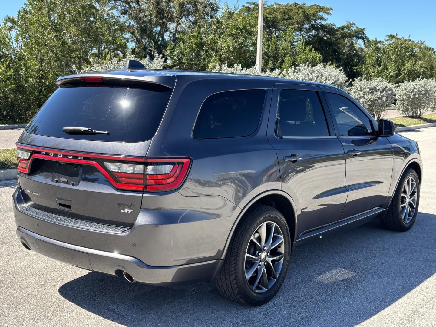 2017 GRAY /Tan Leather DODGE DURANGO GT (1C4RDHDG9HC) with an 3.6L engine, Automatic transmission, located at 11170 Summerlin Square Dr., Fort Myers Beach, FL, 33931, (239) 999-7777, 26.493546, -81.941628 - We have financing available and we accept trades! Fill out a credit application on our website or come by today! If you have any questions, give us a call at (239) 999 - 7777 or visit our website at firstautocredit.com. 11170 Summerlin Square Dr, Fort Myers Beach, FL 33931 2 Owner No Damag - Photo#6