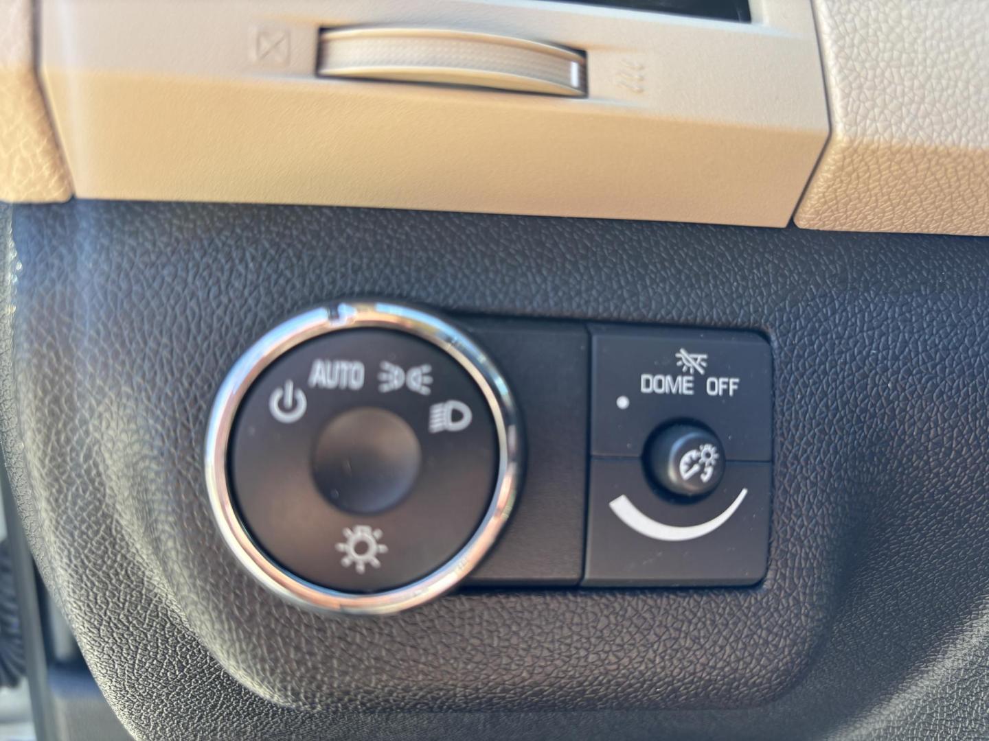 2012 WHITE /Tan Leather CHEVROLET TRAVERSE LTZ (1GNKVLED1CJ) with an 3.6L engine, Automatic transmission, located at 11170 Summerlin Square Dr., Fort Myers Beach, FL, 33931, (239) 999-7777, 26.493546, -81.941628 - Rear Entertainment Bucket Seats Mid Row 3rd Row - Photo#30