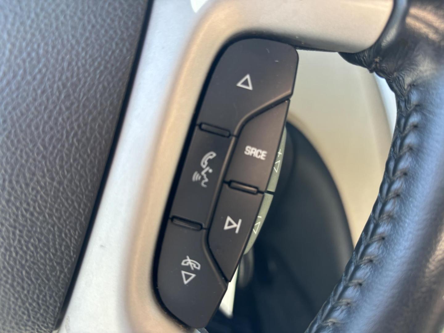 2012 WHITE /Tan Leather CHEVROLET TRAVERSE LTZ (1GNKVLED1CJ) with an 3.6L engine, Automatic transmission, located at 11170 Summerlin Square Dr., Fort Myers Beach, FL, 33931, (239) 999-7777, 26.493546, -81.941628 - Rear Entertainment Bucket Seats Mid Row 3rd Row - Photo#29