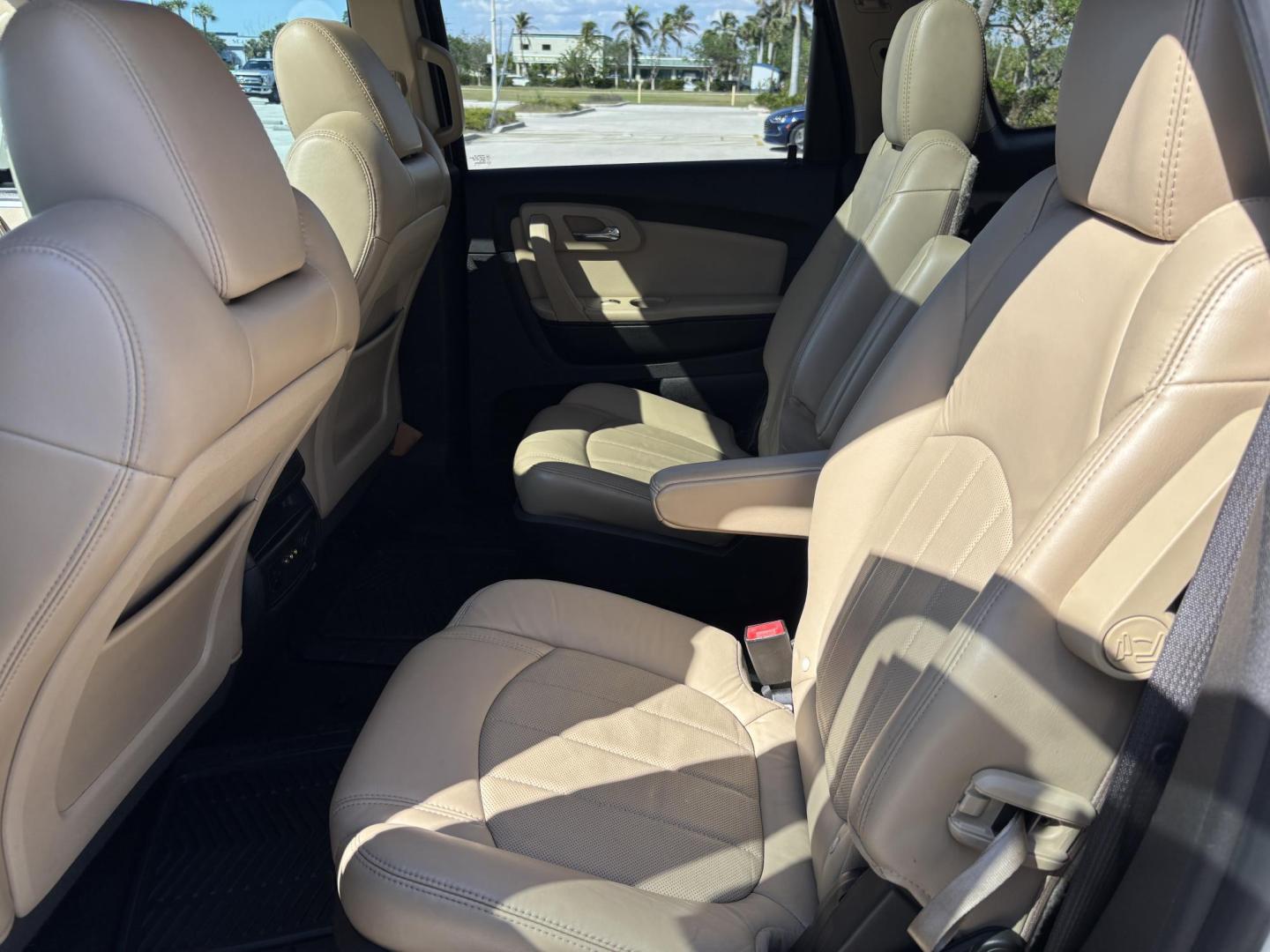 2012 WHITE /Tan Leather CHEVROLET TRAVERSE LTZ (1GNKVLED1CJ) with an 3.6L engine, Automatic transmission, located at 11170 Summerlin Square Dr., Fort Myers Beach, FL, 33931, (239) 999-7777, 26.493546, -81.941628 - Rear Entertainment Bucket Seats Mid Row 3rd Row - Photo#16