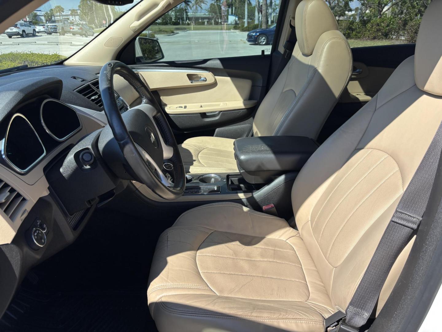 2012 WHITE /Tan Leather CHEVROLET TRAVERSE LTZ (1GNKVLED1CJ) with an 3.6L engine, Automatic transmission, located at 11170 Summerlin Square Dr., Fort Myers Beach, FL, 33931, (239) 999-7777, 26.493546, -81.941628 - Rear Entertainment Bucket Seats Mid Row 3rd Row - Photo#13