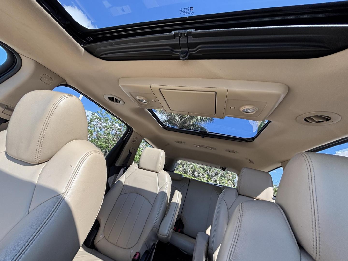 2012 WHITE /Tan Leather CHEVROLET TRAVERSE LTZ (1GNKVLED1CJ) with an 3.6L engine, Automatic transmission, located at 11170 Summerlin Square Dr., Fort Myers Beach, FL, 33931, (239) 999-7777, 26.493546, -81.941628 - Rear Entertainment Bucket Seats Mid Row 3rd Row - Photo#12
