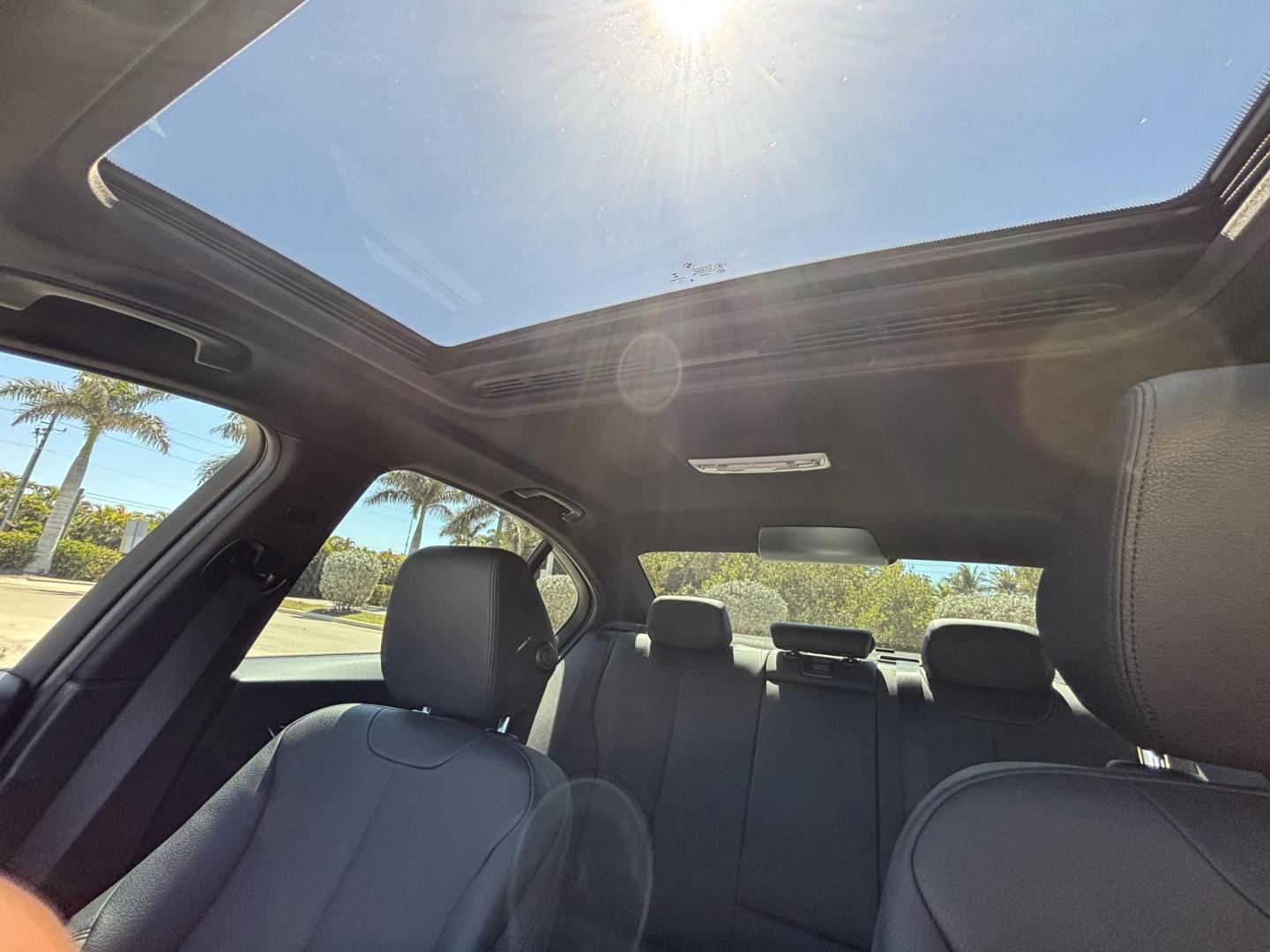 2014 WHITE /CHARCOAL BMW 3-Series 328i Sedan (WBA3A5C55EF) with an 2.0L L4 DOHC 16V engine, located at 11170 Summerlin Square Dr., Fort Myers Beach, FL, 33931, (239) 999-7777, 26.493546, -81.941628 - Photo#9