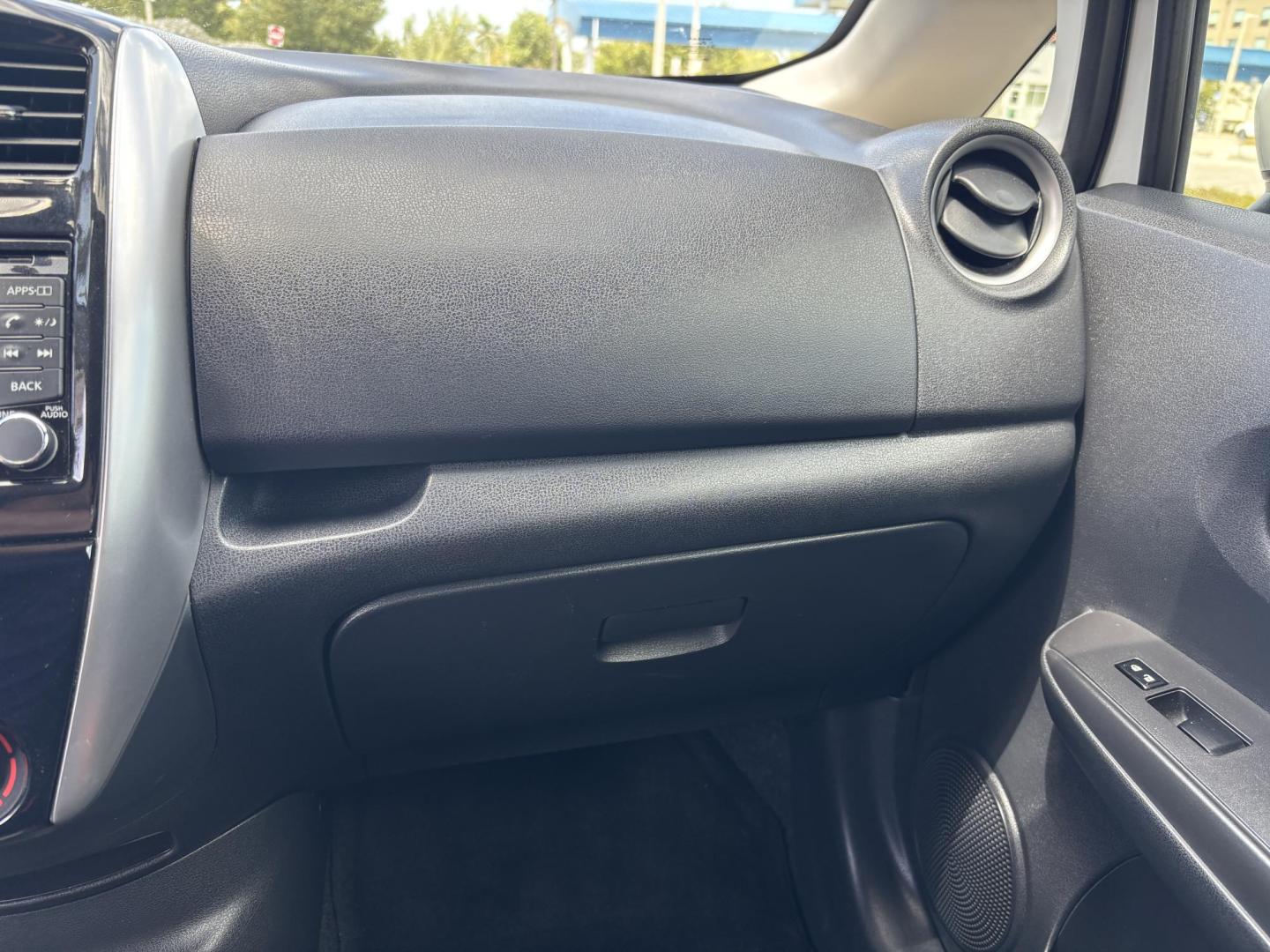 2015 WHITE /BLACK Nissan Versa Note S 5MT (3N1CE2CP4FL) with an 1.6L L4 DOHC 16V engine, CVT transmission, located at 11170 Summerlin Square Dr., Fort Myers Beach, FL, 33931, (239) 999-7777, 26.493546, -81.941628 - We have financing available and we accept trades! Fill out a credit application on our website or come by today! If you have any questions, give us a call at (239) 999 - 7777 or visit our website at firstautocredit.com. 11170 Summerlin Square Dr, Fort Myers Beach, FL 33931 Maintenance inspe - Photo#12