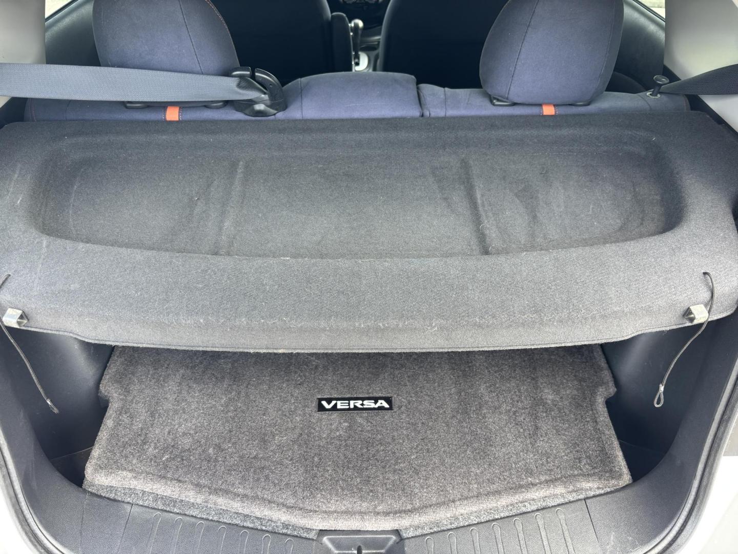 2015 WHITE /BLACK Nissan Versa Note S 5MT (3N1CE2CP4FL) with an 1.6L L4 DOHC 16V engine, CVT transmission, located at 11170 Summerlin Square Dr., Fort Myers Beach, FL, 33931, (239) 999-7777, 26.493546, -81.941628 - We have financing available and we accept trades! Fill out a credit application on our website or come by today! If you have any questions, give us a call at (239) 999 - 7777 or visit our website at firstautocredit.com. 11170 Summerlin Square Dr, Fort Myers Beach, FL 33931 Maintenance inspe - Photo#19