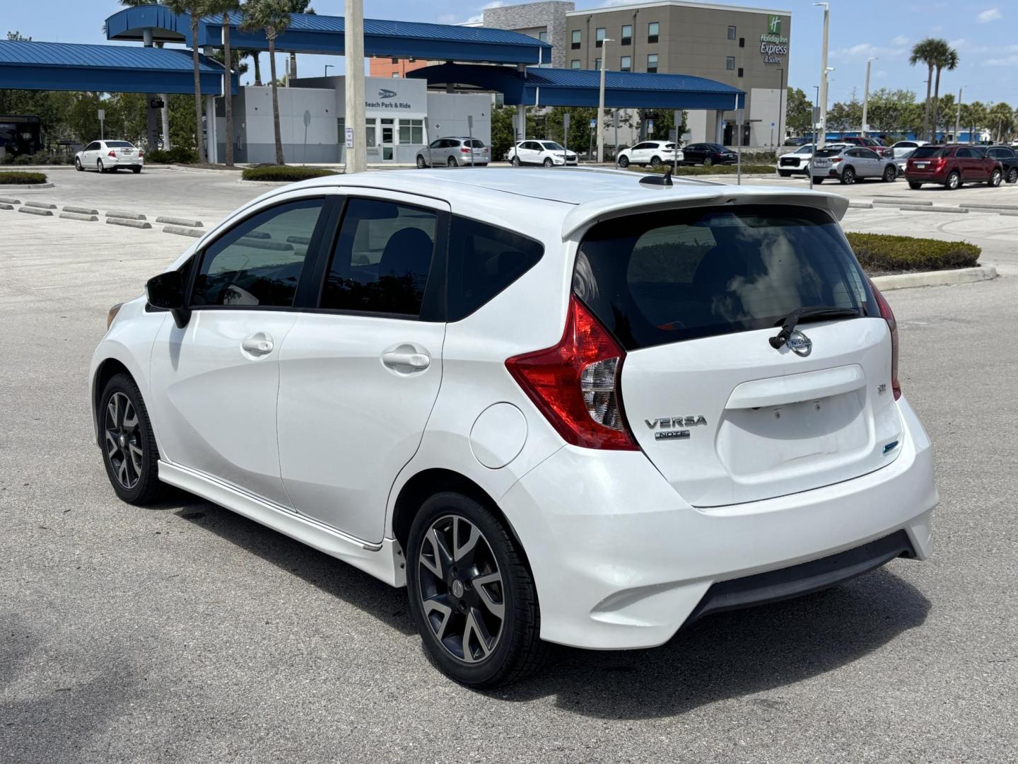 2015 WHITE /BLACK Nissan Versa Note S 5MT (3N1CE2CP4FL) with an 1.6L L4 DOHC 16V engine, CVT transmission, located at 11170 Summerlin Square Dr., Fort Myers Beach, FL, 33931, (239) 999-7777, 26.493546, -81.941628 - We have financing available and we accept trades! Fill out a credit application on our website or come by today! If you have any questions, give us a call at (239) 999 - 7777 or visit our website at firstautocredit.com. 11170 Summerlin Square Dr, Fort Myers Beach, FL 33931 Maintenance inspe - Photo#4