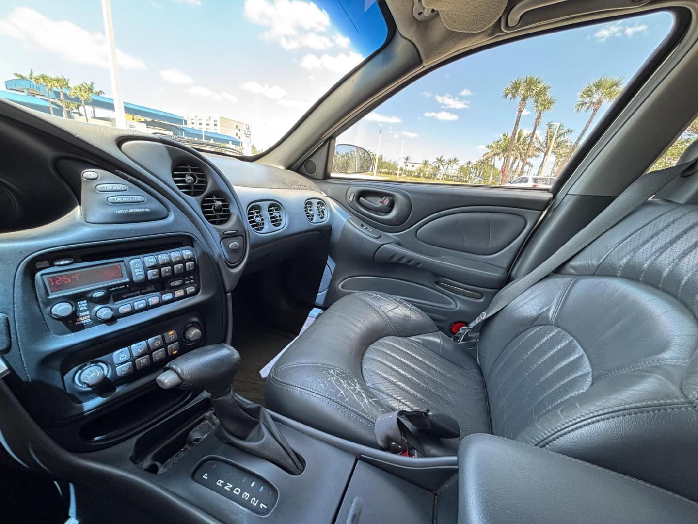2000 SILVER /GRAY LEATHER Pontiac Bonneville SE (1G2HX54KXY4) with an 3.8L V6 OHV 12V engine, 4-Speed Automatic Overdrive transmission, located at 11170 Summerlin Square Dr., Fort Myers Beach, FL, 33931, (239) 999-7777, 26.493546, -81.941628 - We have financing available and we accept trades! Fill out a credit application on our website or come by today! If you have any questions, give us a call at (239) 999 - 7777 or visit our website at firstautocredit.com. 11170 Summerlin Square Dr, Fort Myers Beach, FL 33931 As Is Due To Veh - Photo#10