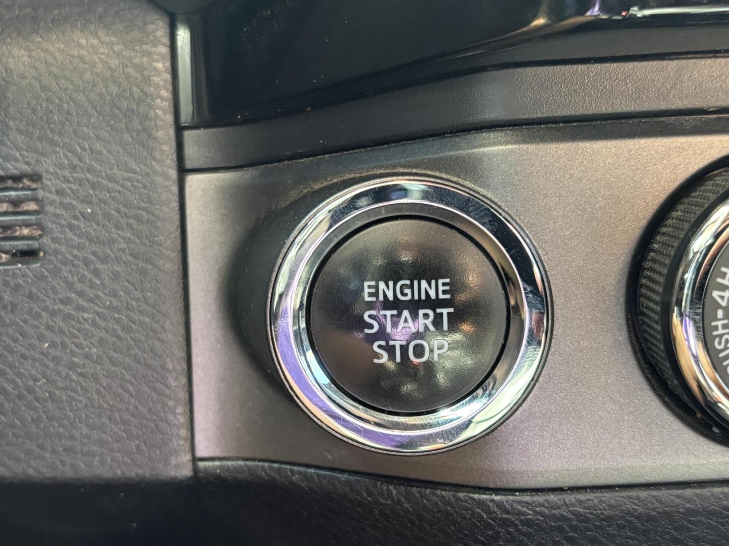 2016 SILVER /CHARCOAL Toyota Tacoma SR5 Double Cab Long Bed V6 5AT 4WD (3TMCZ5ANXGM) with an 3.6L V6 DOHC 24V engine, 5A transmission, located at 11170 Summerlin Square Dr., Fort Myers Beach, FL, 33931, (239) 999-7777, 26.493546, -81.941628 - We have financing available and we accept trades! Fill out a credit application on our website or come by today! If you have any questions, give us a call at (239) 999 - 7777 or visit our website at firstautocredit.com. 11170 Summerlin Square Dr, Fort Myers Beach, FL 33931 Carfax Value $21, - Photo#20