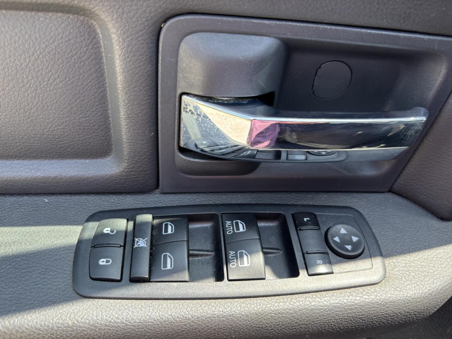 2010 BLACK /BLACK Dodge Ram 1500 Laramie Crew Cab 4WD (1D7RV1CT7AS) with an 5.7L V8 OHV 16V engine, 5-Speed Automatic transmission, located at 11170 Summerlin Square Dr., Fort Myers Beach, FL, 33931, (239) 999-7777, 26.493546, -81.941628 - We have financing available and we accept trades! Fill out a credit application on our website or come by today! If you have any questions, give us a call at (239) 999 - 7777 or visit our website at firstautocredit.com. 11170 Summerlin Square Dr, Fort Myers Beach, FL 33931 Maintenance inspe - Photo#27