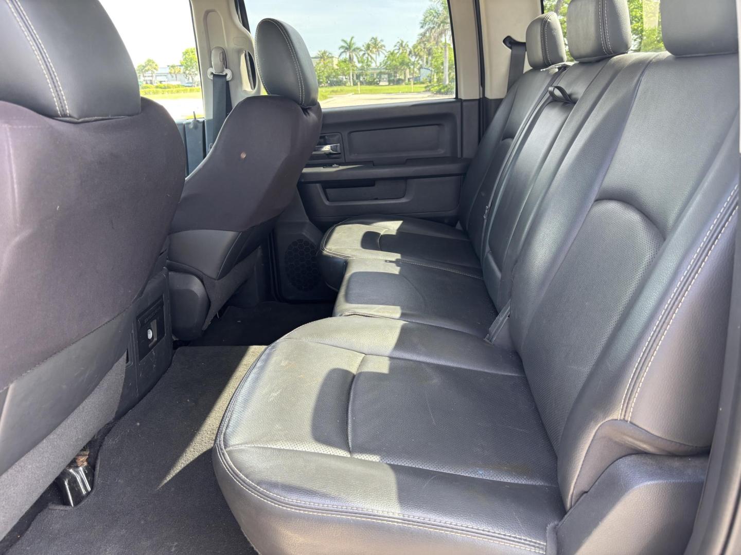 2010 BLACK /BLACK Dodge Ram 1500 Laramie Crew Cab 4WD (1D7RV1CT7AS) with an 5.7L V8 OHV 16V engine, 5-Speed Automatic transmission, located at 11170 Summerlin Square Dr., Fort Myers Beach, FL, 33931, (239) 999-7777, 26.493546, -81.941628 - We have financing available and we accept trades! Fill out a credit application on our website or come by today! If you have any questions, give us a call at (239) 999 - 7777 or visit our website at firstautocredit.com. 11170 Summerlin Square Dr, Fort Myers Beach, FL 33931 Maintenance inspe - Photo#18