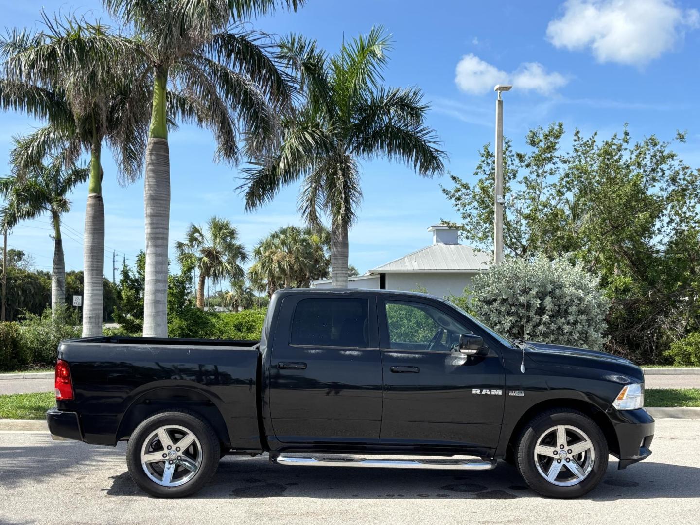 2010 BLACK /BLACK Dodge Ram 1500 Laramie Crew Cab 4WD (1D7RV1CT7AS) with an 5.7L V8 OHV 16V engine, 5-Speed Automatic transmission, located at 11170 Summerlin Square Dr., Fort Myers Beach, FL, 33931, (239) 999-7777, 26.493546, -81.941628 - We have financing available and we accept trades! Fill out a credit application on our website or come by today! If you have any questions, give us a call at (239) 999 - 7777 or visit our website at firstautocredit.com. 11170 Summerlin Square Dr, Fort Myers Beach, FL 33931 Maintenance inspe - Photo#3