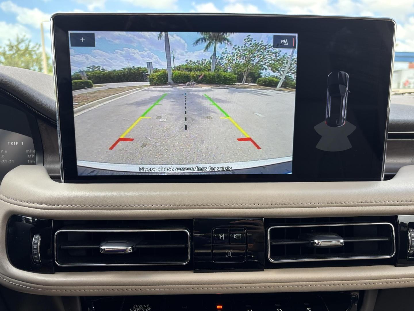 2021 WHITE /TAN Lincoln Nautilus Reserve AWD (2LMPJ8K97MB) with an 2.0L L4 DOHC 16V engine, 6A transmission, located at 11170 Summerlin Square Dr., Fort Myers Beach, FL, 33931, (239) 999-7777, 26.493546, -81.941628 - Photo#26