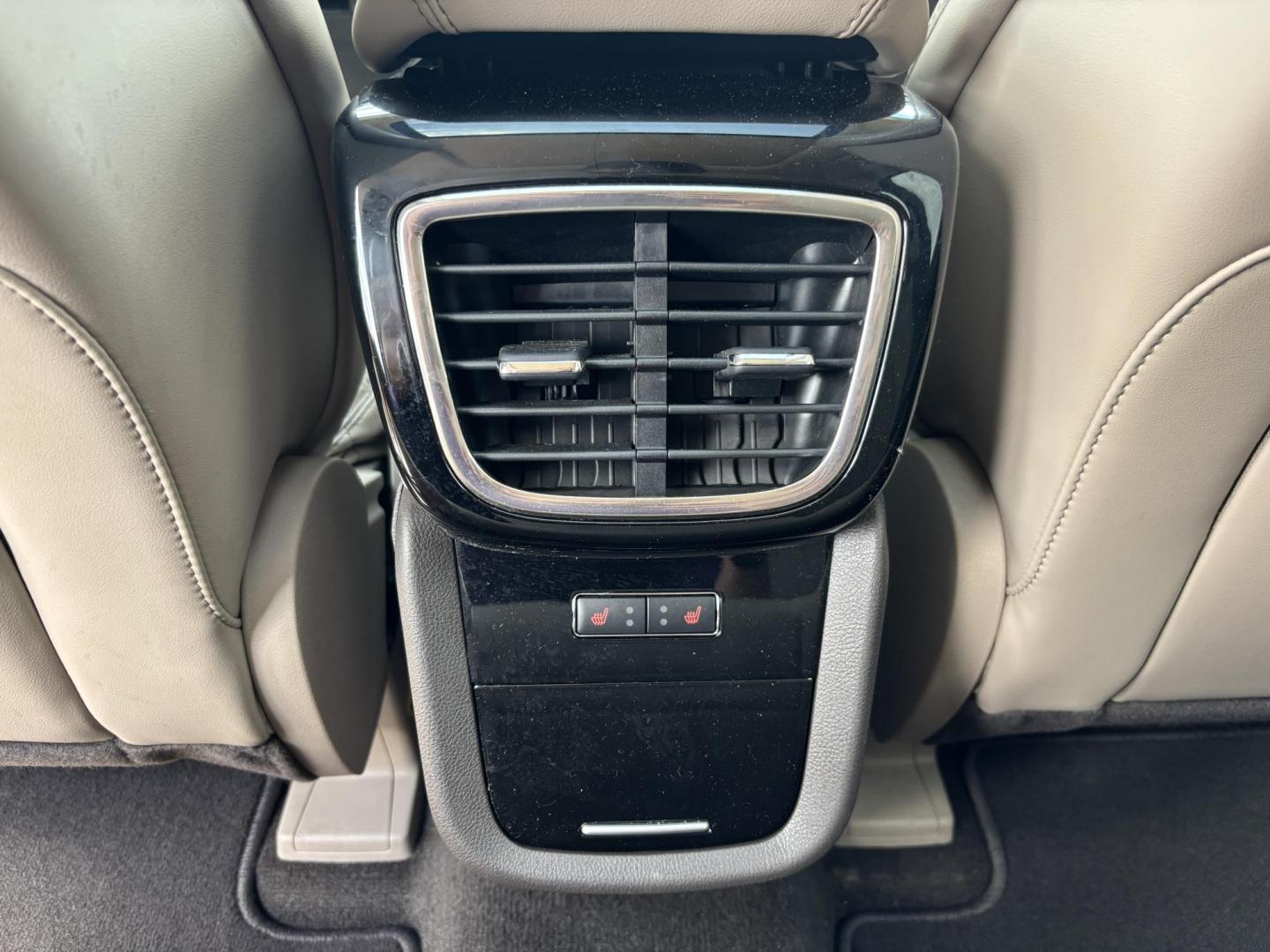 2021 WHITE /TAN Lincoln Nautilus Reserve AWD (2LMPJ8K97MB) with an 2.0L L4 DOHC 16V engine, 6A transmission, located at 11170 Summerlin Square Dr., Fort Myers Beach, FL, 33931, (239) 999-7777, 26.493546, -81.941628 - Photo#35